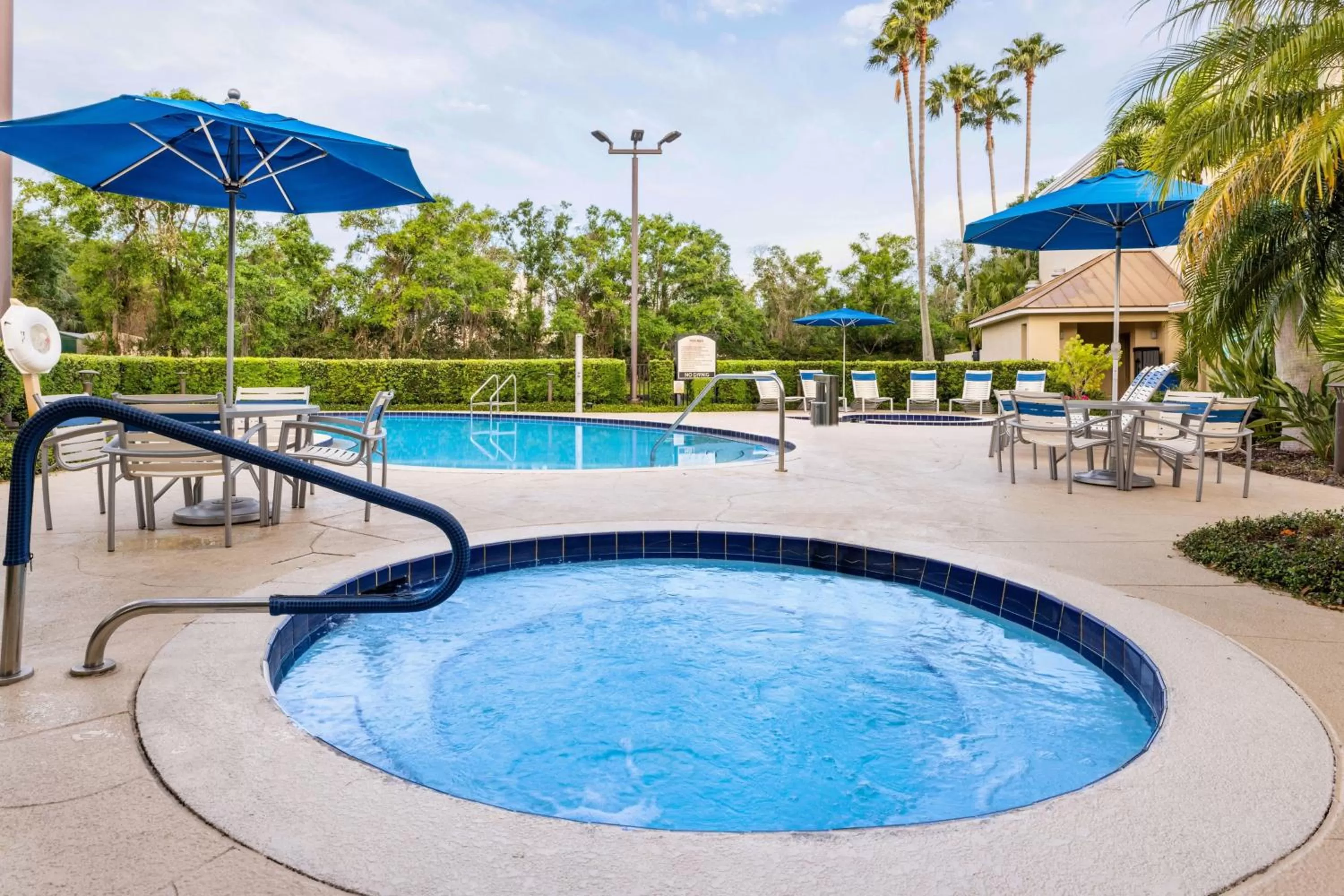 Swimming pool in Marriott's Imperial Palms Villas