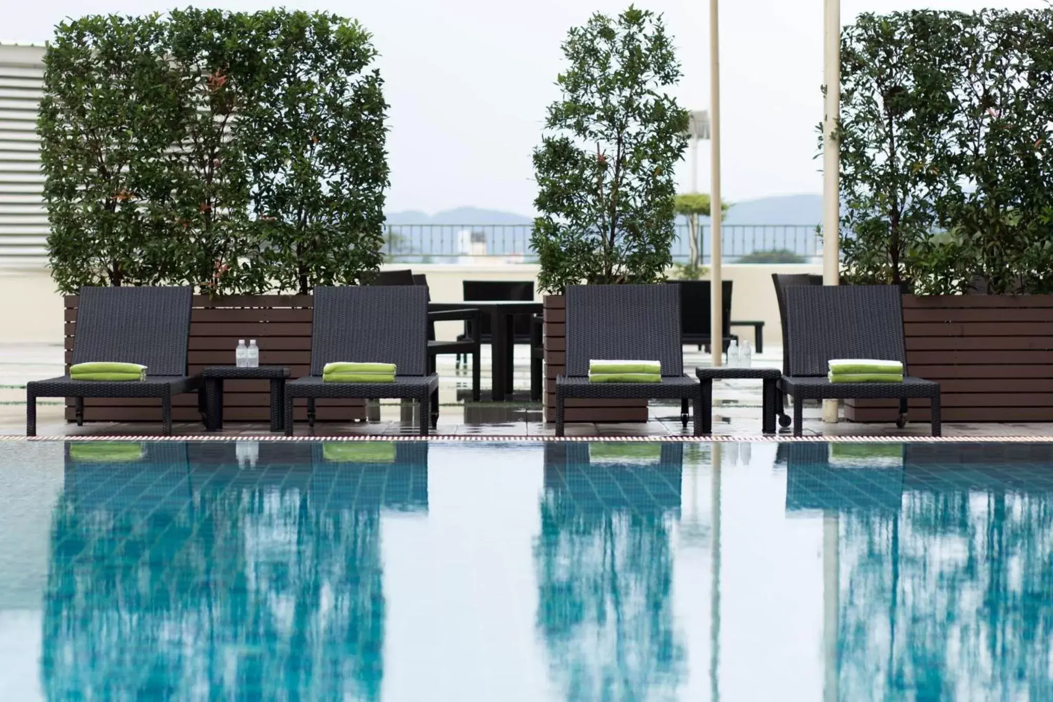 Swimming Pool in Centara Riverside Hotel Chiang Mai