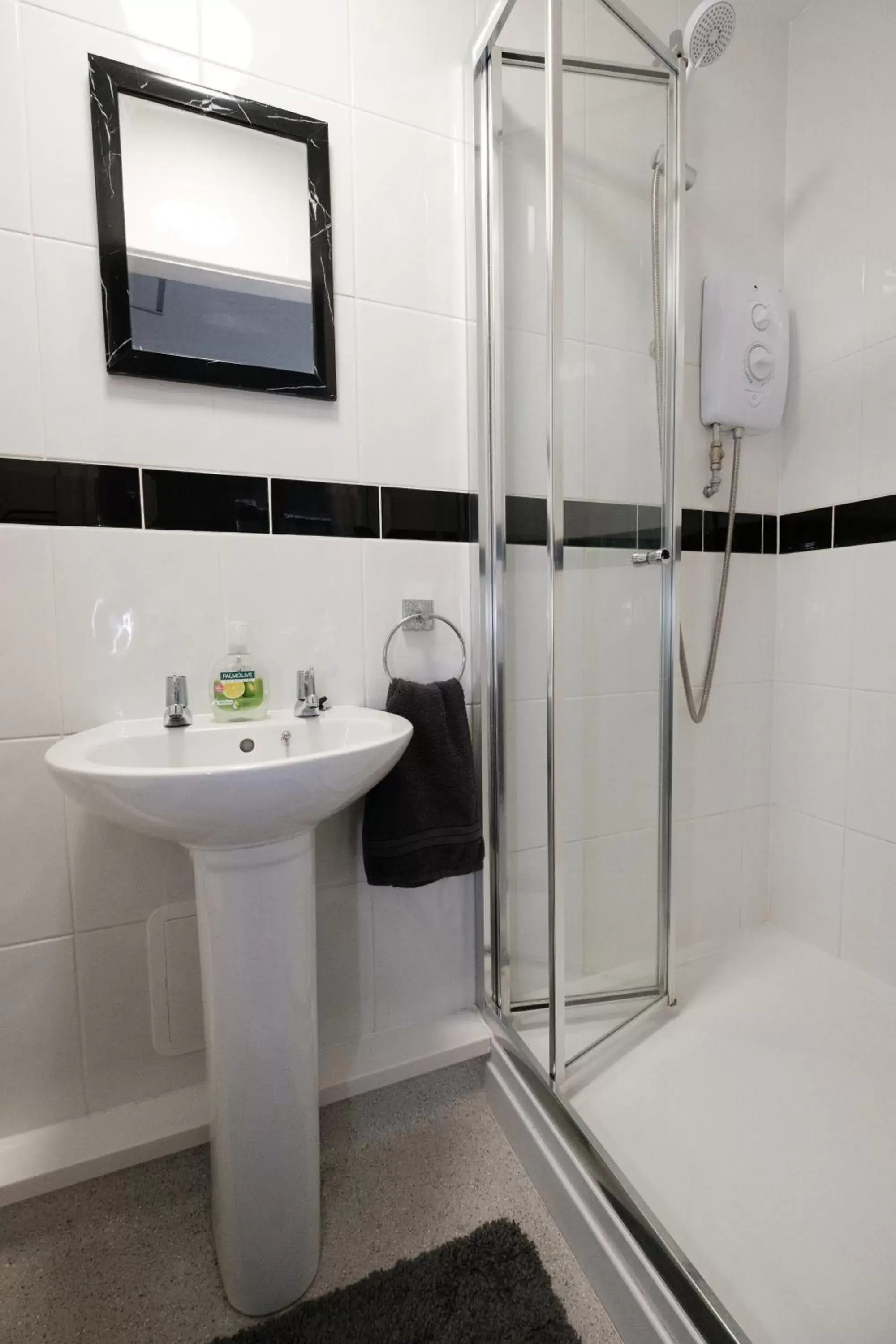 Bathroom in The Pickering Park Hotel