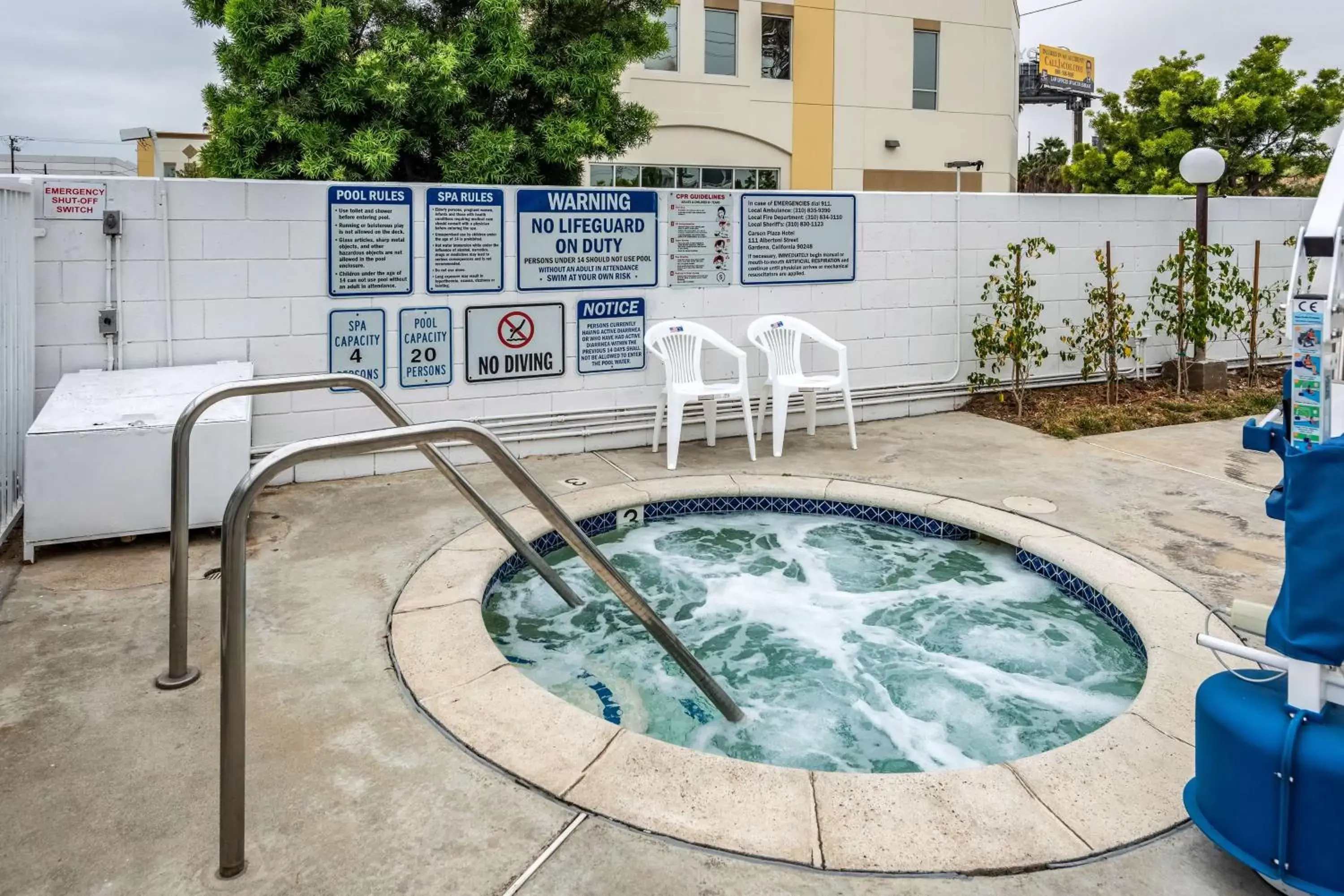 On site, Swimming Pool in Motel 6-Gardena, CA - South