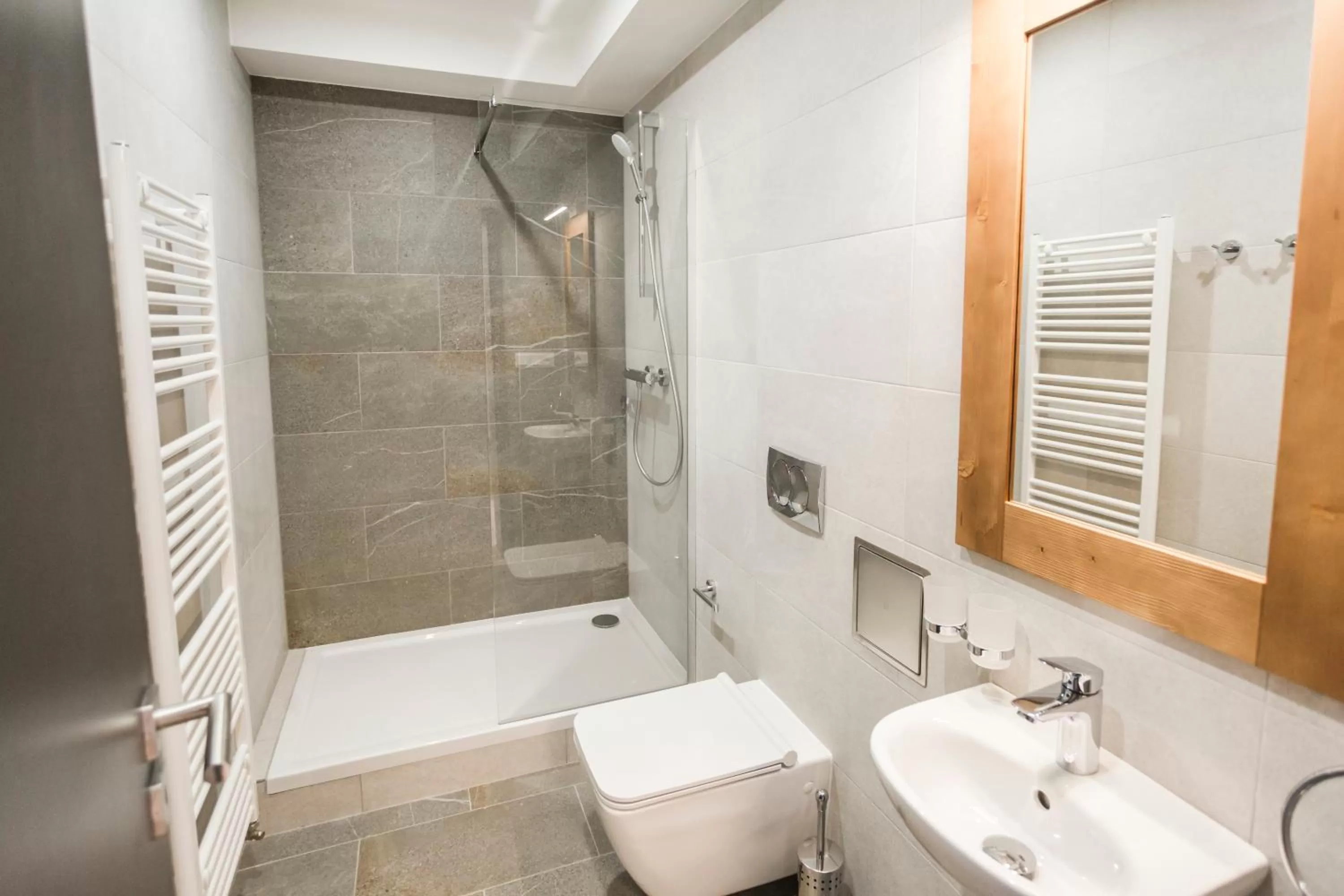 Bathroom in ARIETES MARMONT Resort