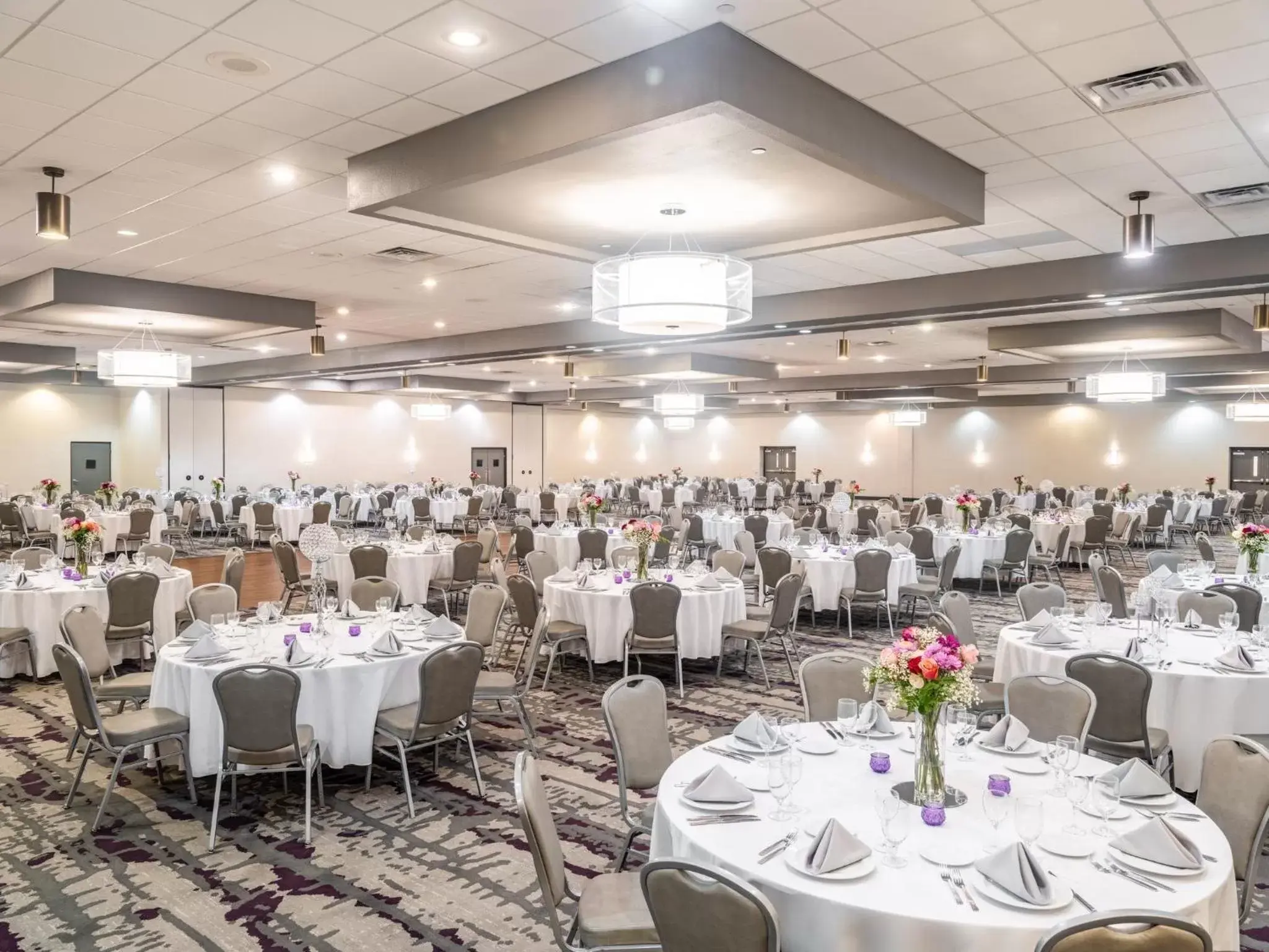 Meeting/conference room, Banquet Facilities in Crowne Plaza Milwaukee South, an IHG Hotel