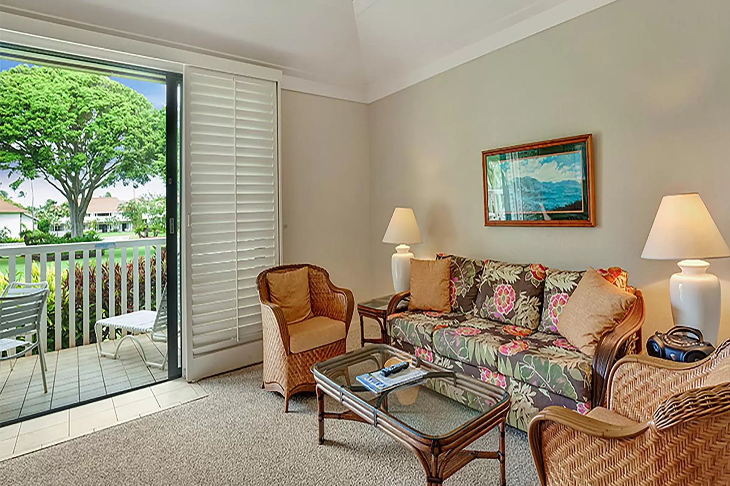 Living room, Seating Area in Castle Kiahuna Plantation & The Beach Bungalows