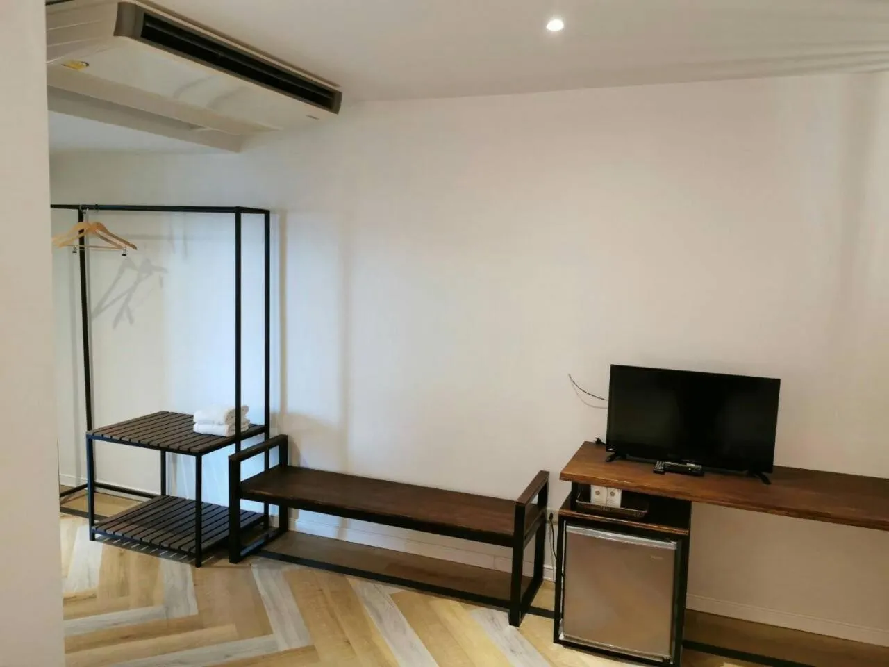 TV and multimedia in The Regent Ubon Hotel