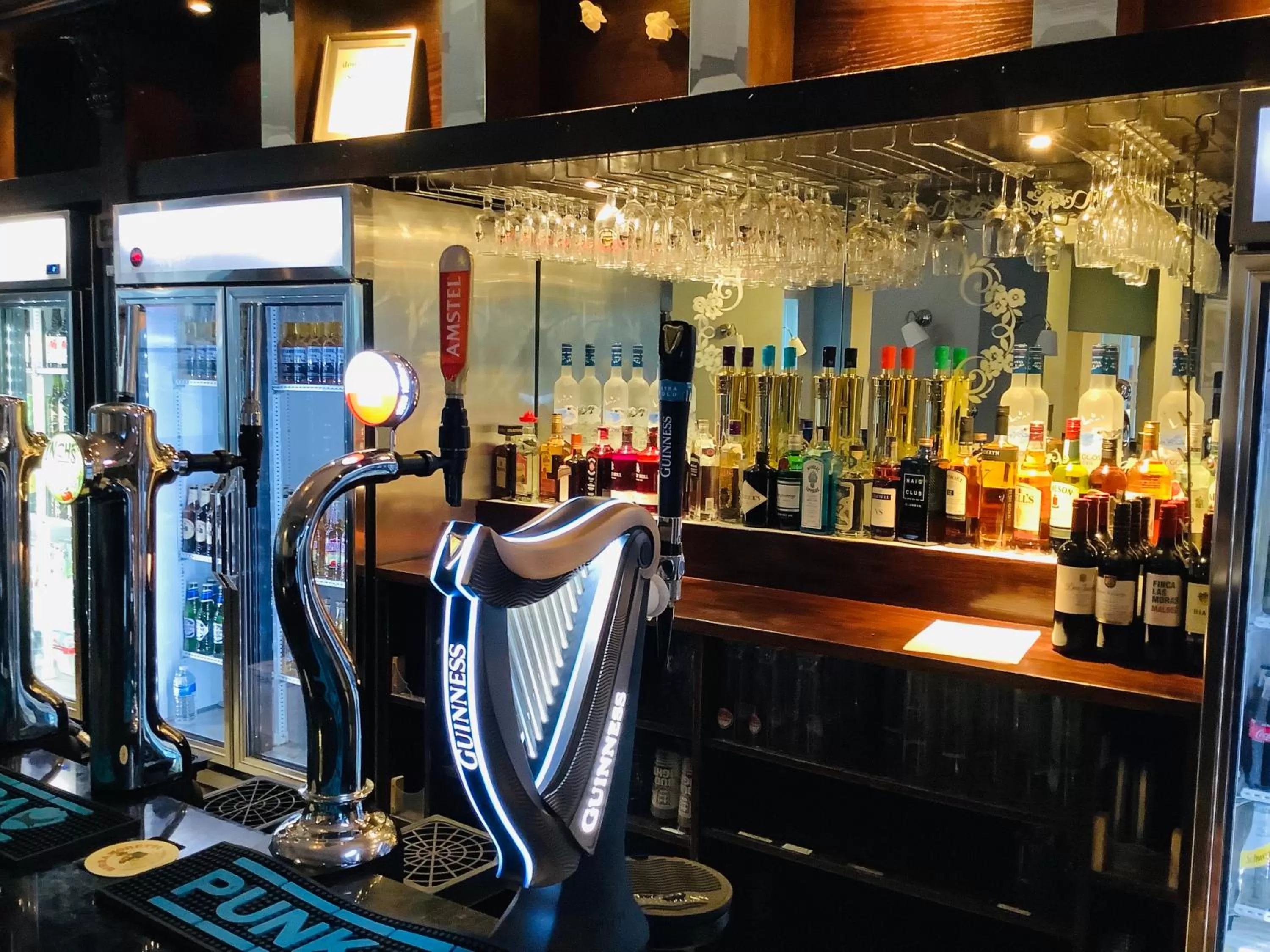 Lounge or bar, Lounge/Bar in Queens Hotel