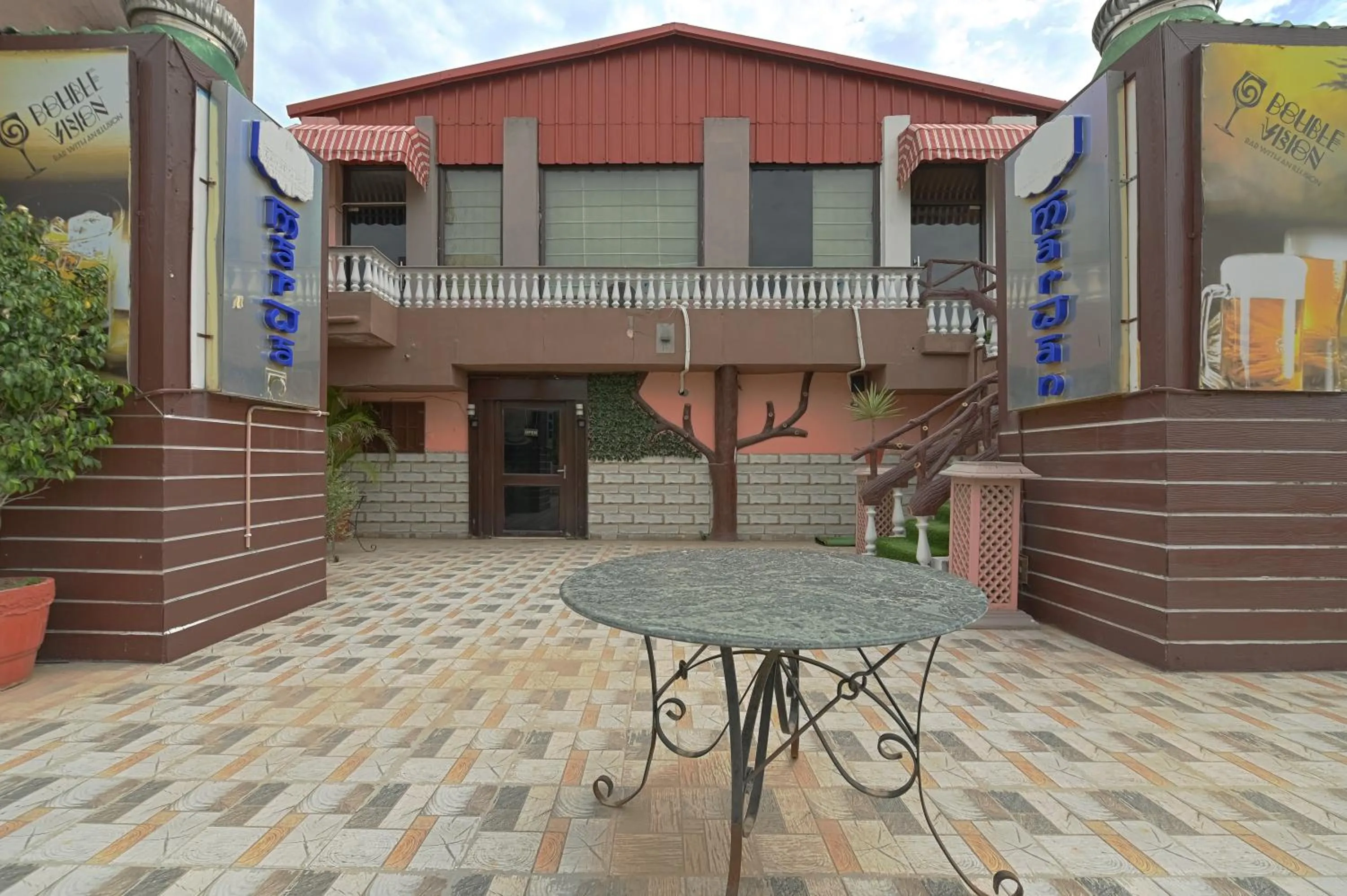 Restaurant/places to eat in The Byke Grassfield Resort with Outdoor Pool, Shyam Nagar, Jaipur