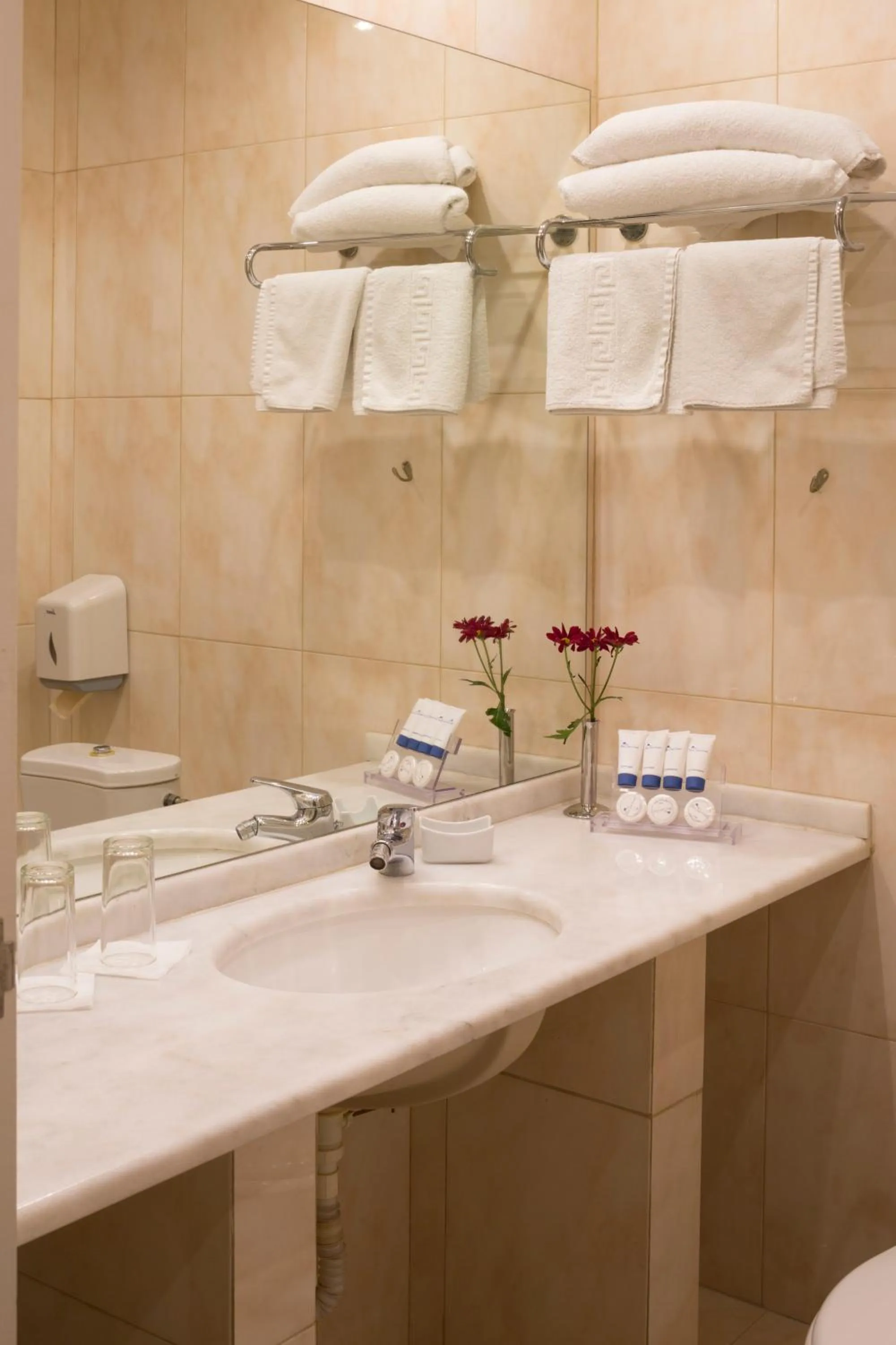 Bathroom in Blue Sea Hotel Alimos