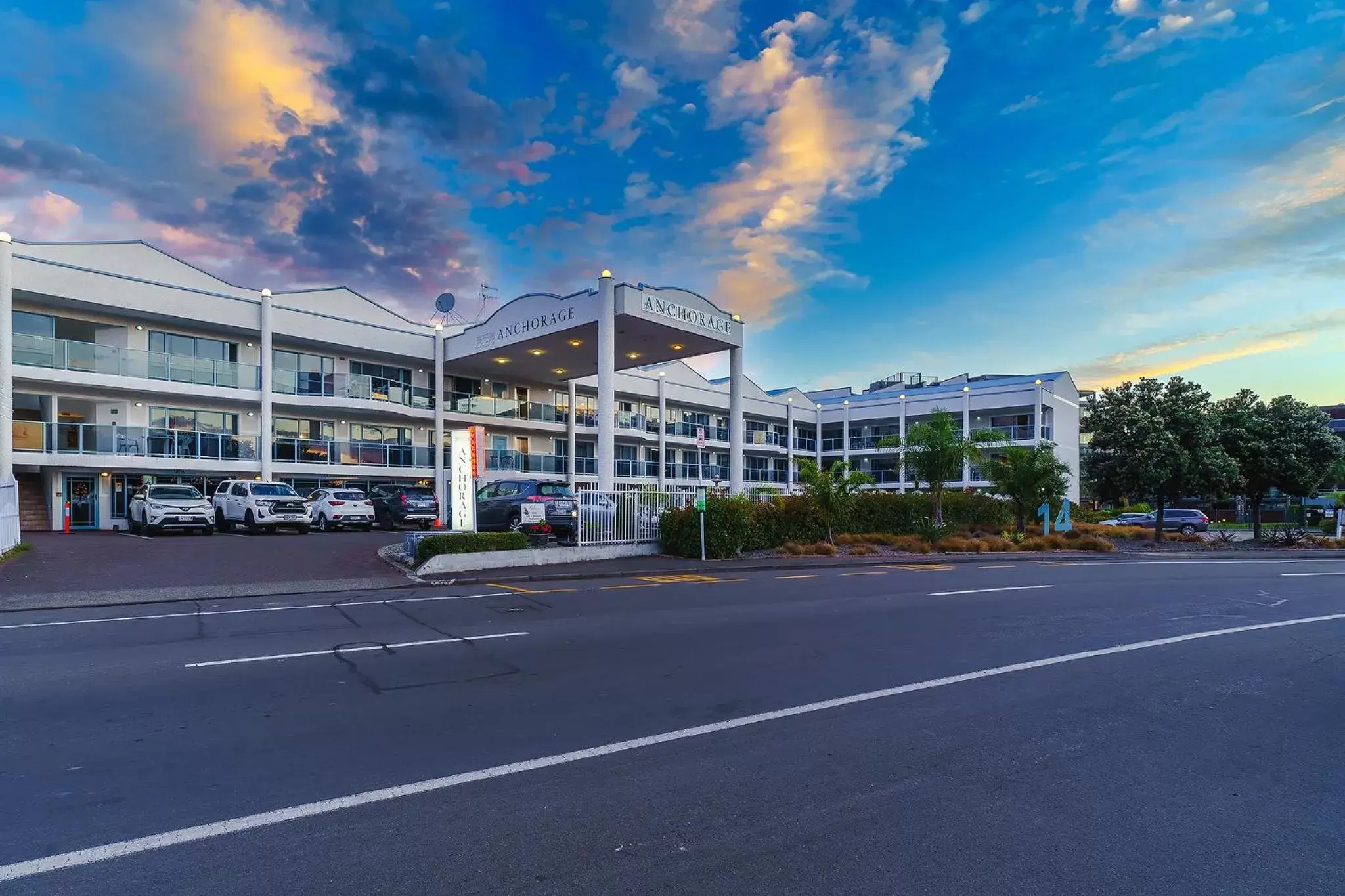 Property Building in Anchorage Motor Lodge