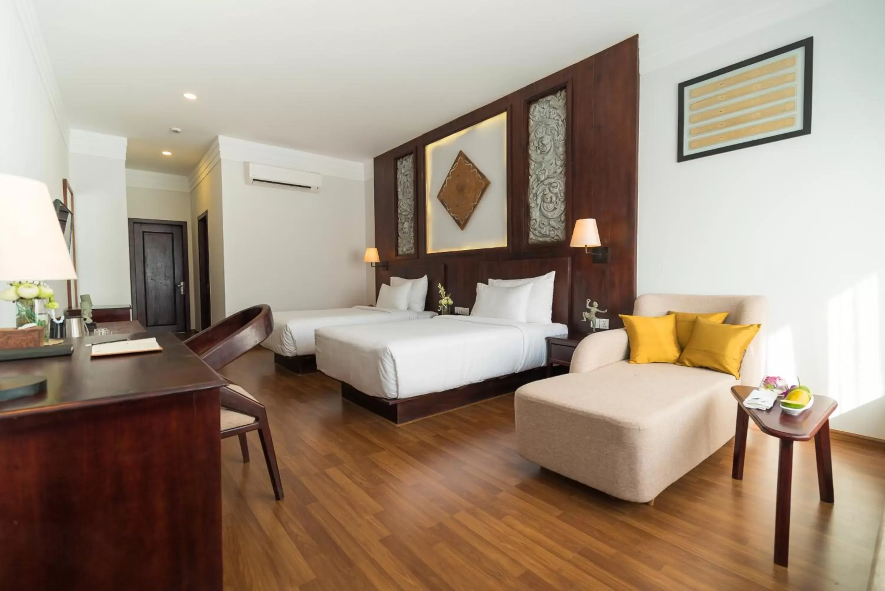 Deluxe Twin Room with Balcony in Sabara Angkor Resort & Spa Deluxe Twin Room with Balcony in Sabara Angkor Resort & Spa