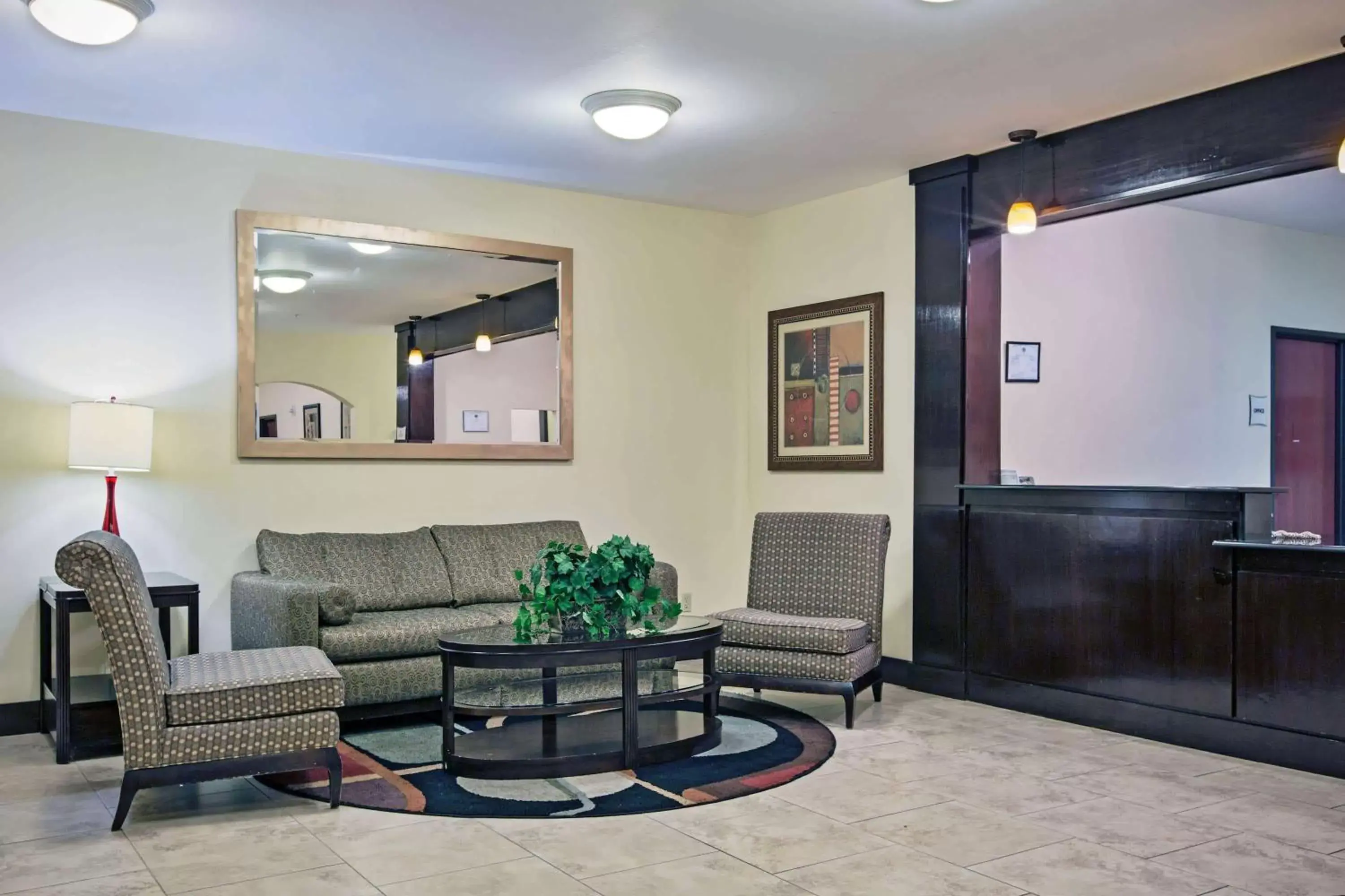 Lobby or reception, Seating Area in La Quinta by Wyndham Morgan City