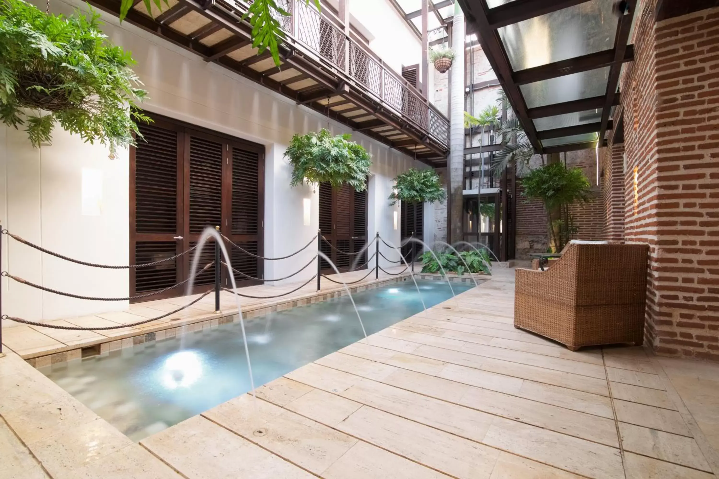 Property building, Swimming Pool in Hotel Capellán de Getsemaní