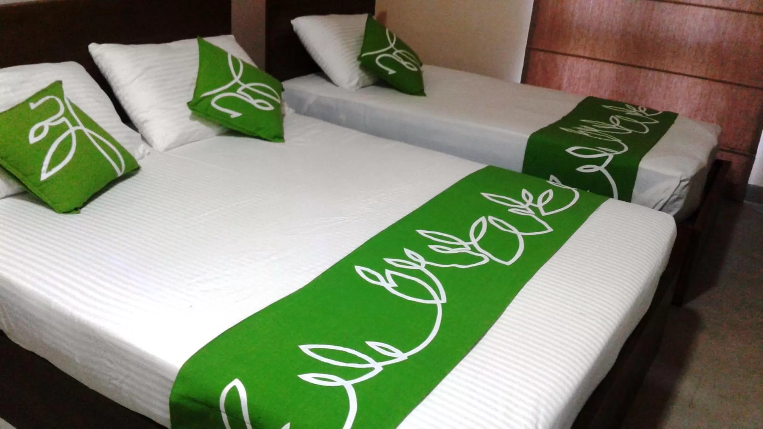 Bedroom, Bed in Honey Tree Polonnaruwa