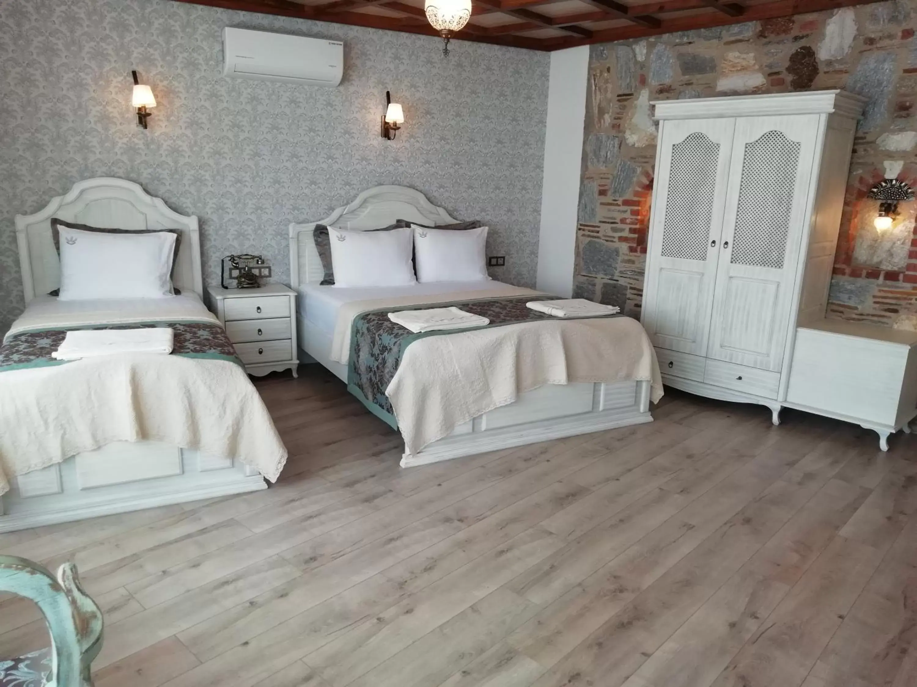 Bedroom, Bed in Celsus Boutique Hotel