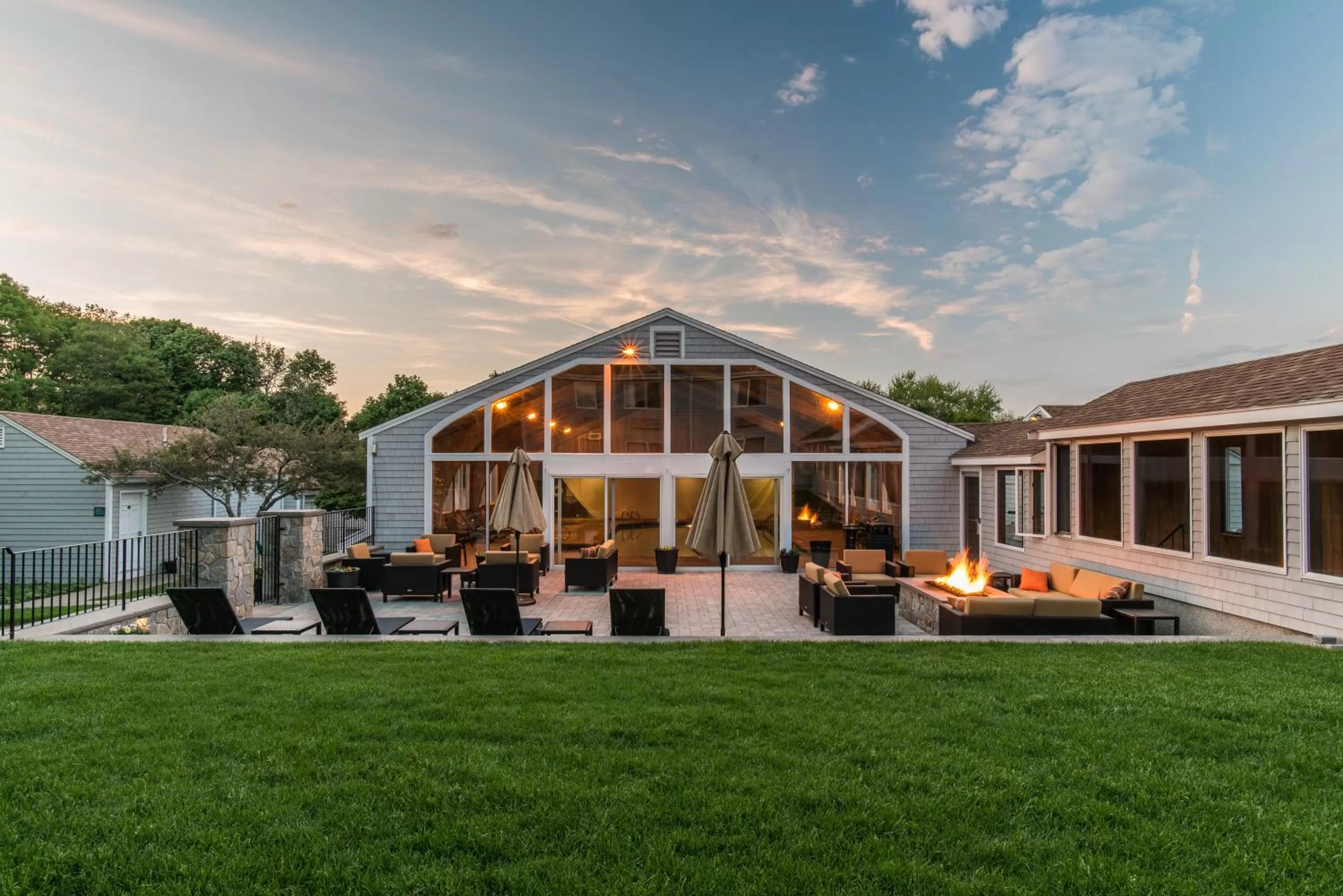 Patio in Rockport Inn and Suites