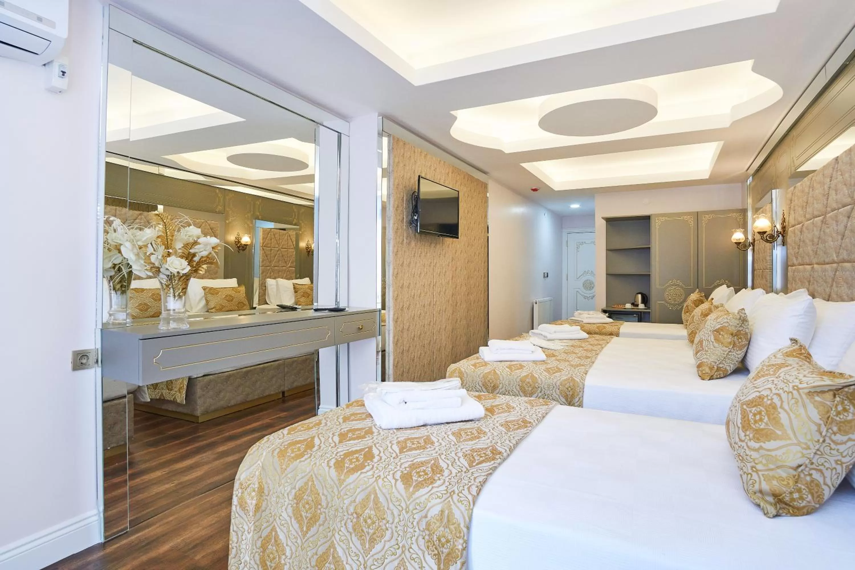 Bed in Sultan Suleyman Palace Hotel & Spa