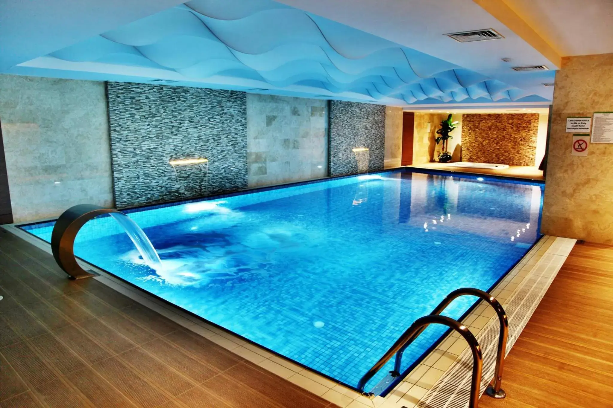 Swimming Pool in Holiday Inn Ankara - Cukurambar, an IHG Hotel