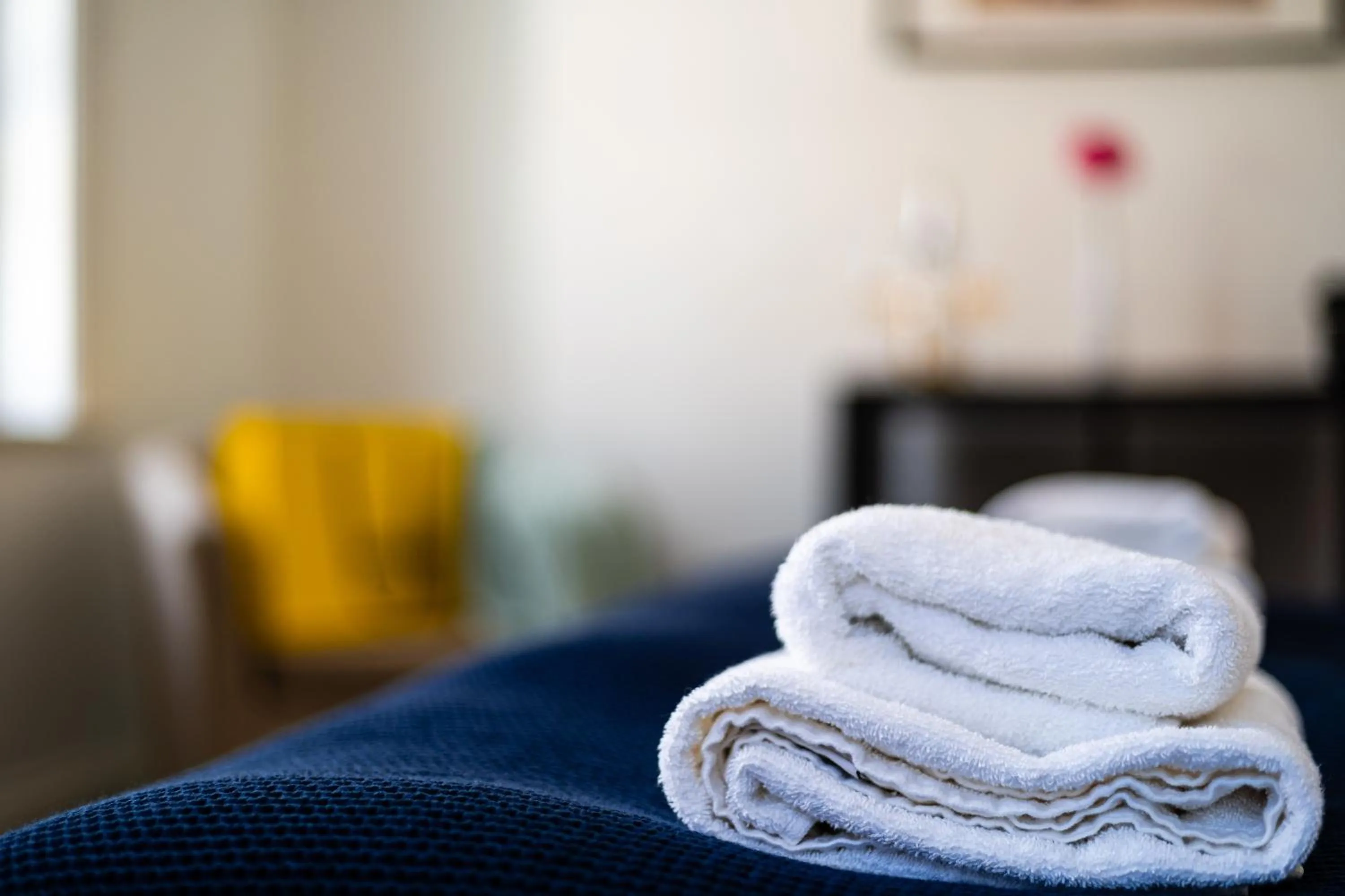 Bed in Bond Street Serviced Apartment