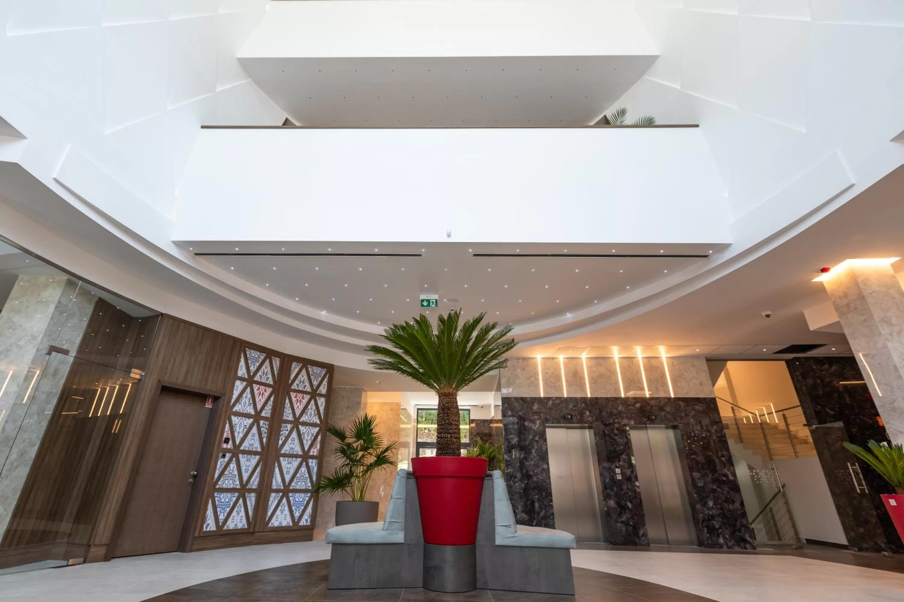 Lobby or reception in HOTEL CRYSTAL WELLNESS & SPA superior