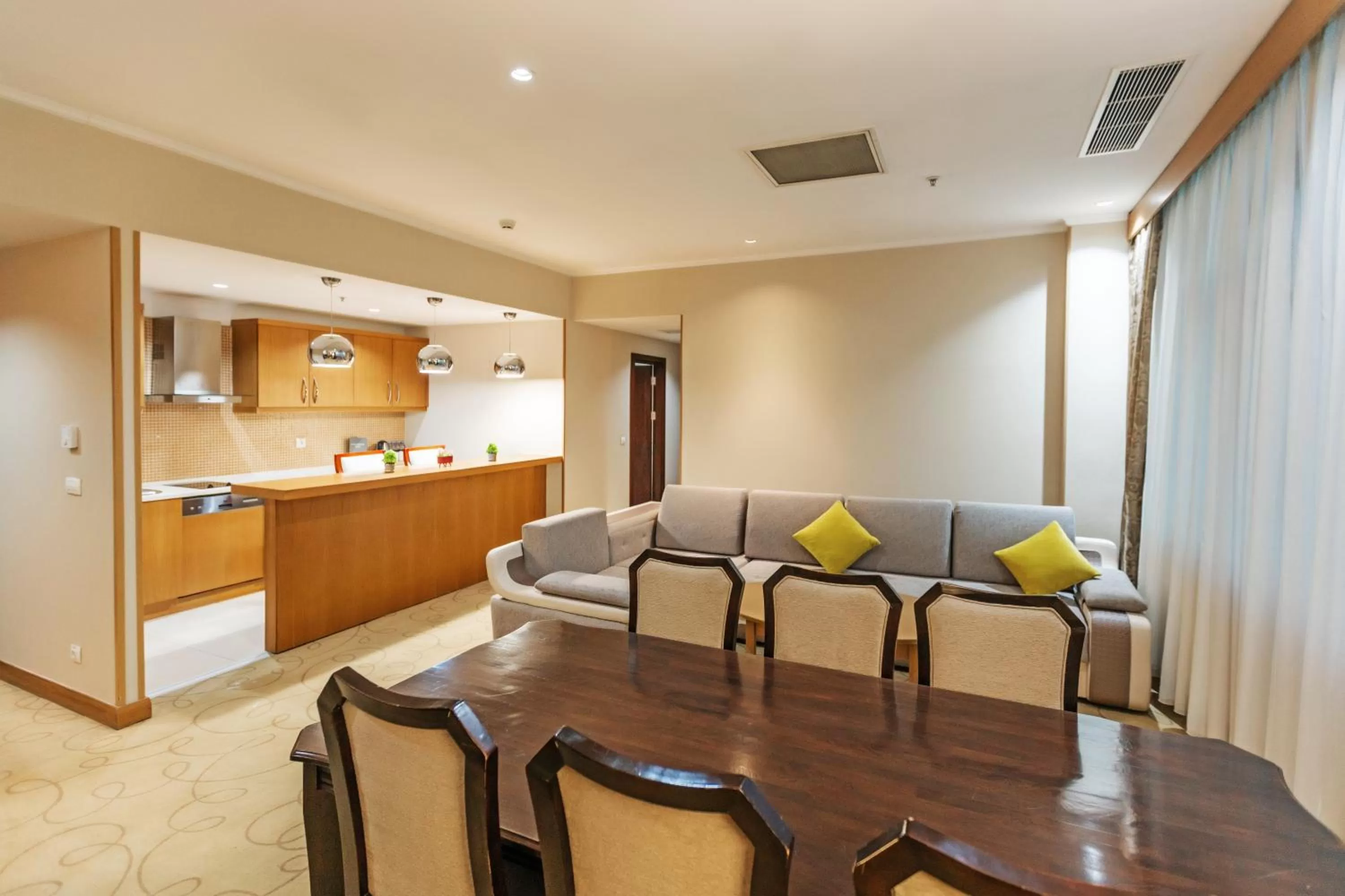 Living room in Dedeman Oskemen Hotel