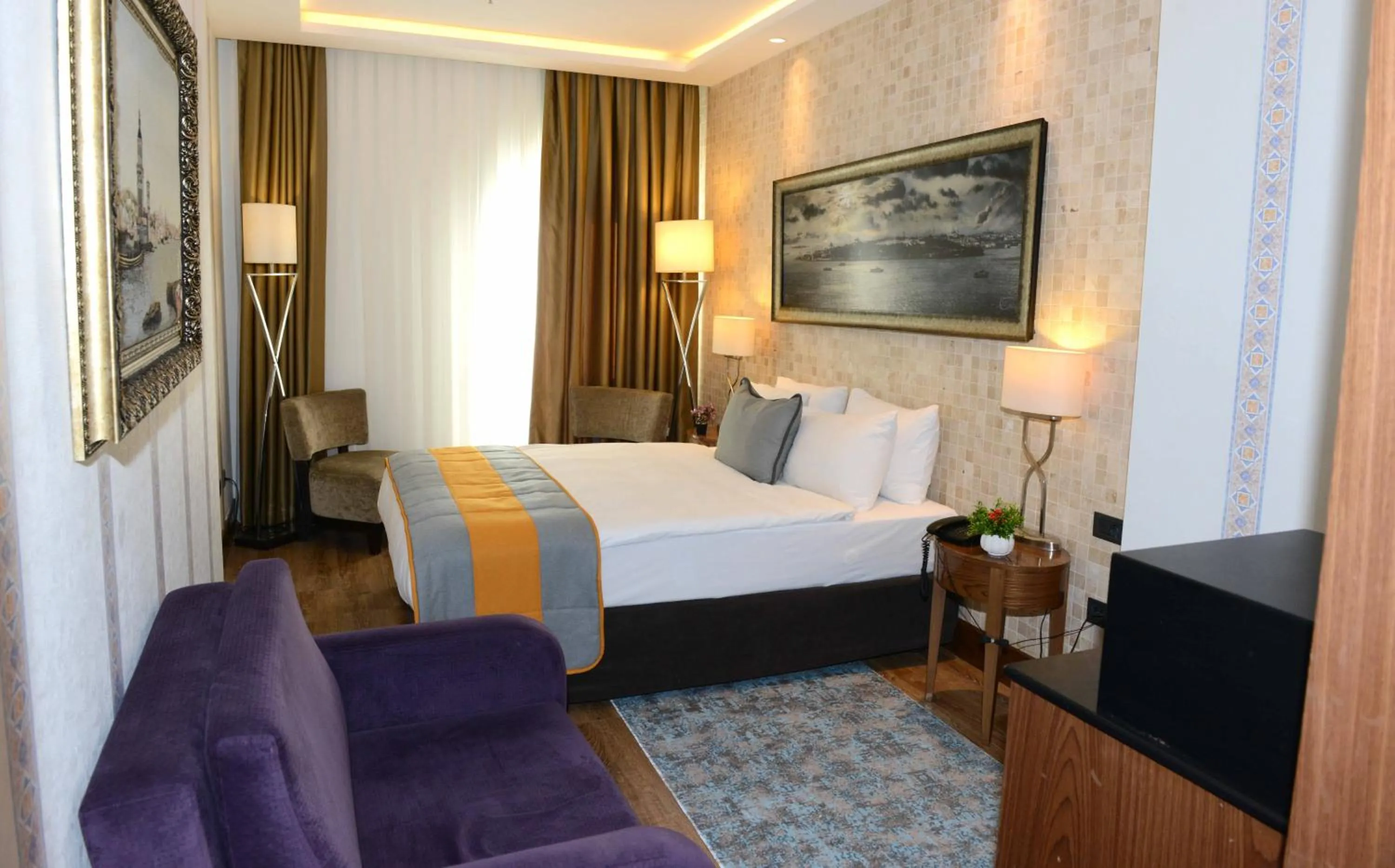 Photo of the whole room in Style Hotel Sisli