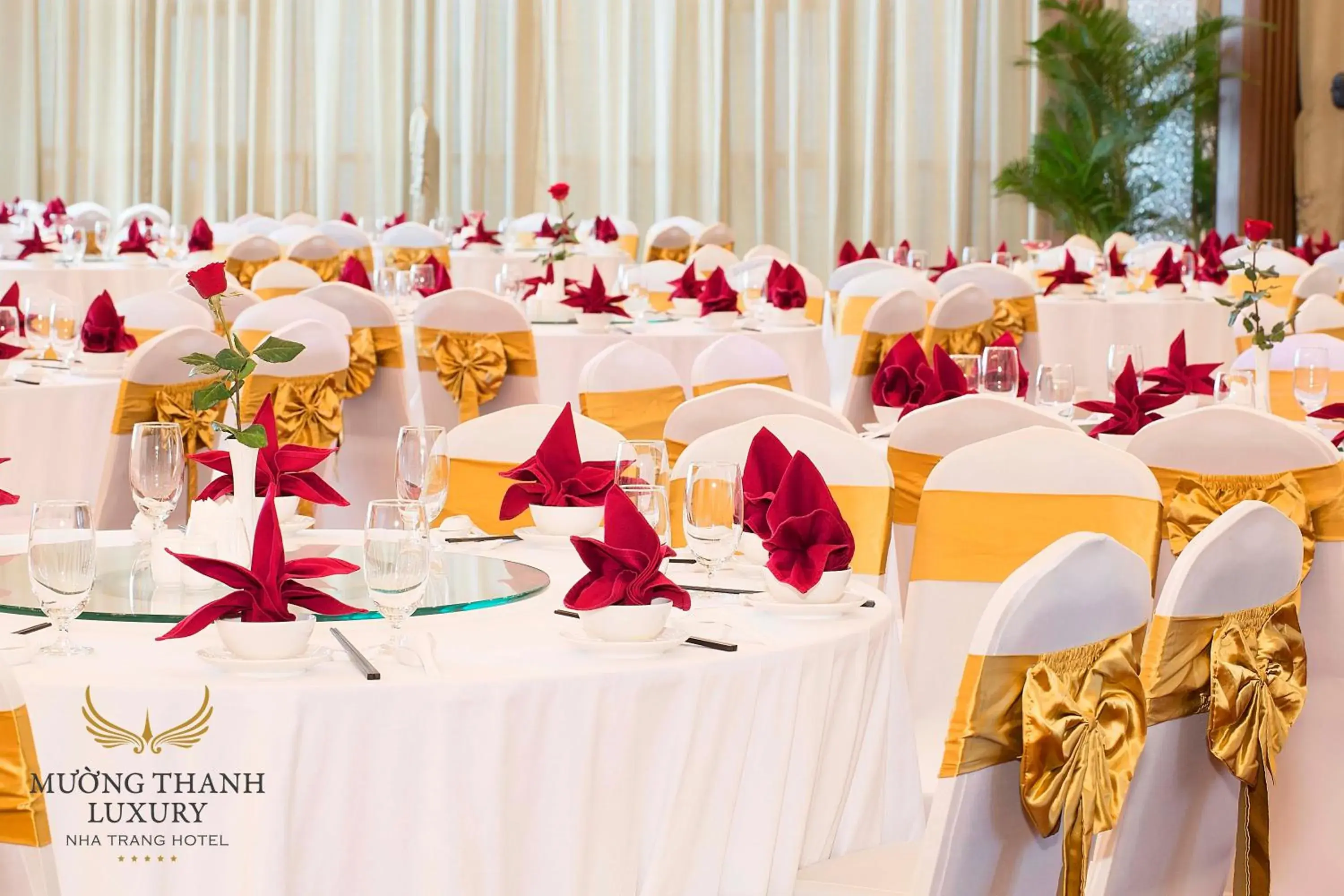 Property building, Banquet Facilities in Muong Thanh Luxury Nha Trang Hotel