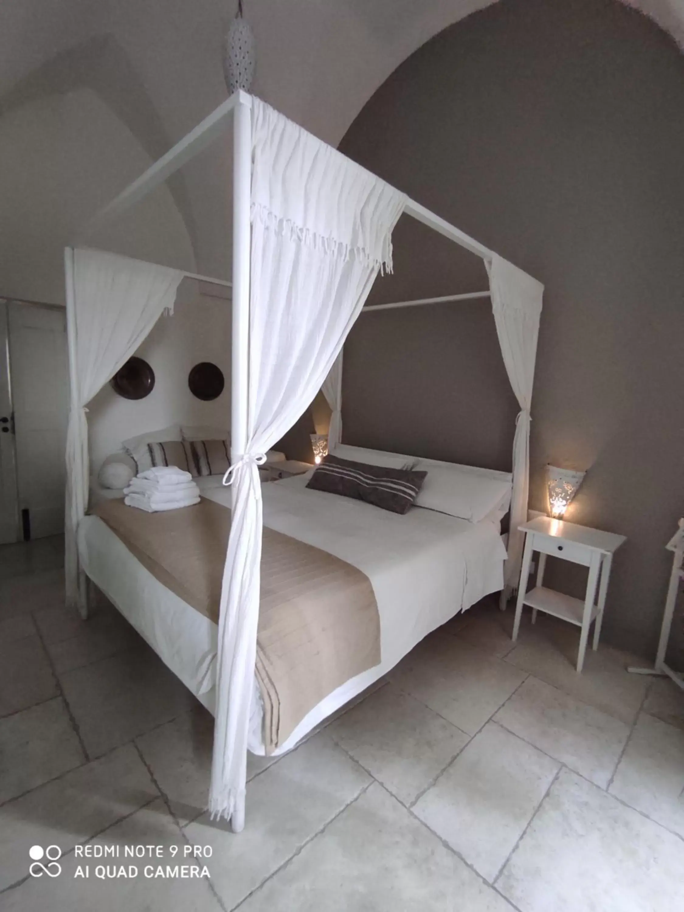 Bedroom, Bed in Corte Moline