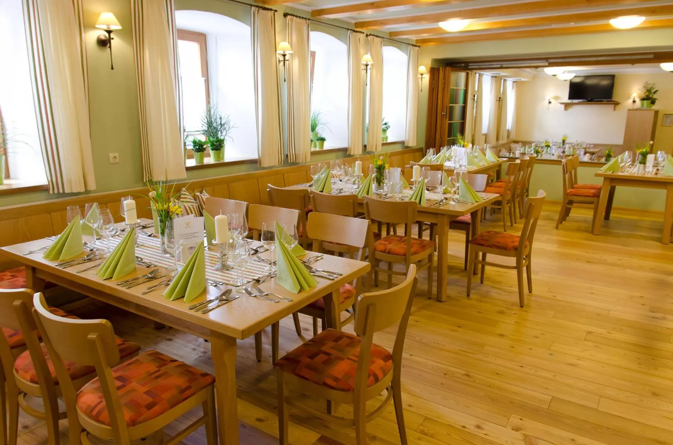 Restaurant/places to eat in Hotel Gasthof zur Post
