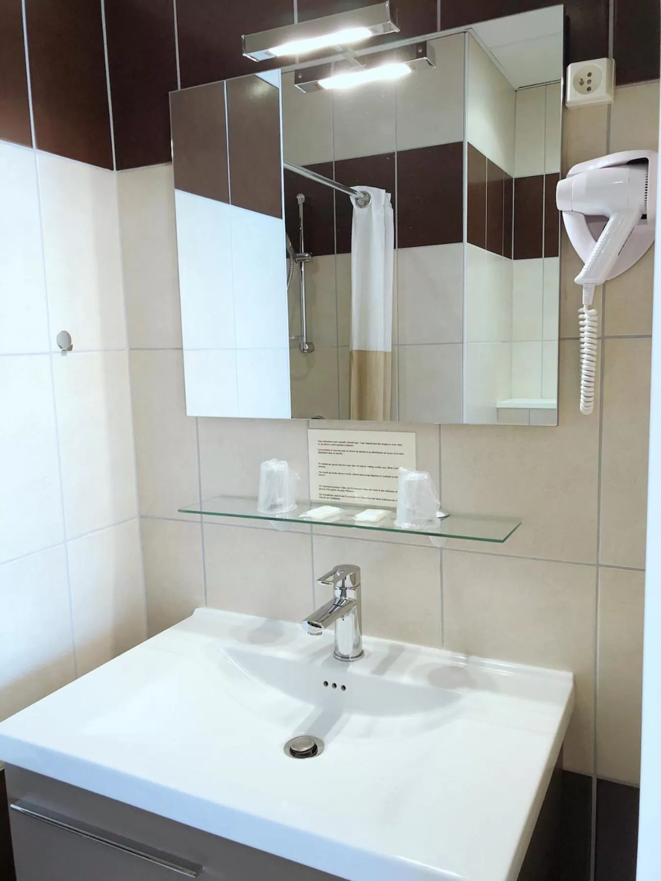 Bathroom in Hotel Le Ronchamp