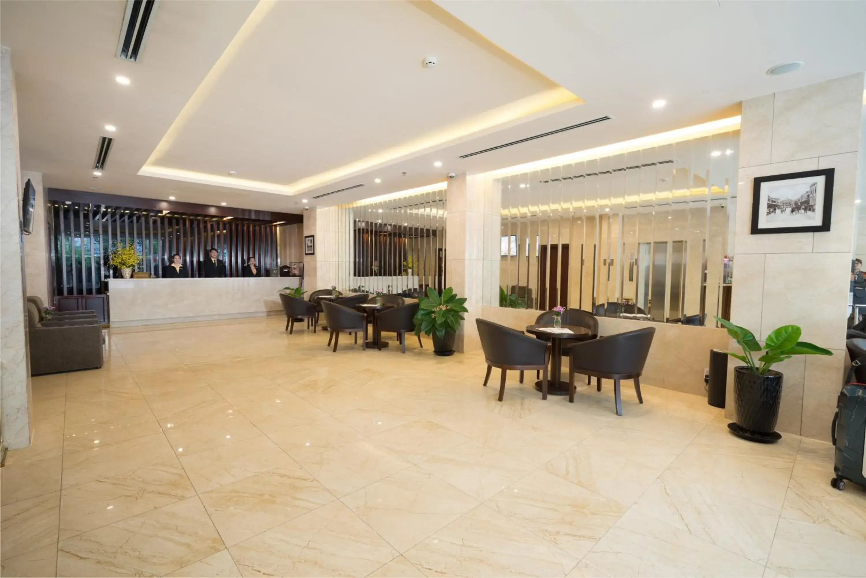 Lobby or reception in Nhat Ha 1 Hotel