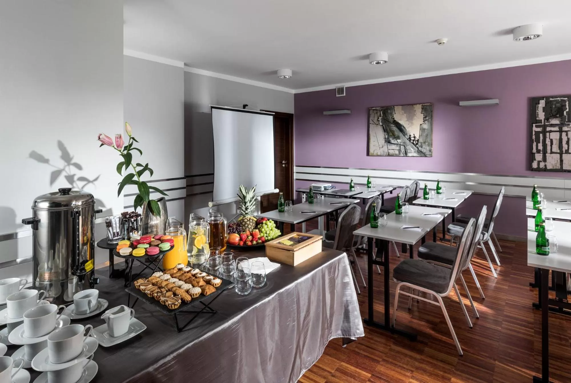 Food and drinks in Hotel Beethoven