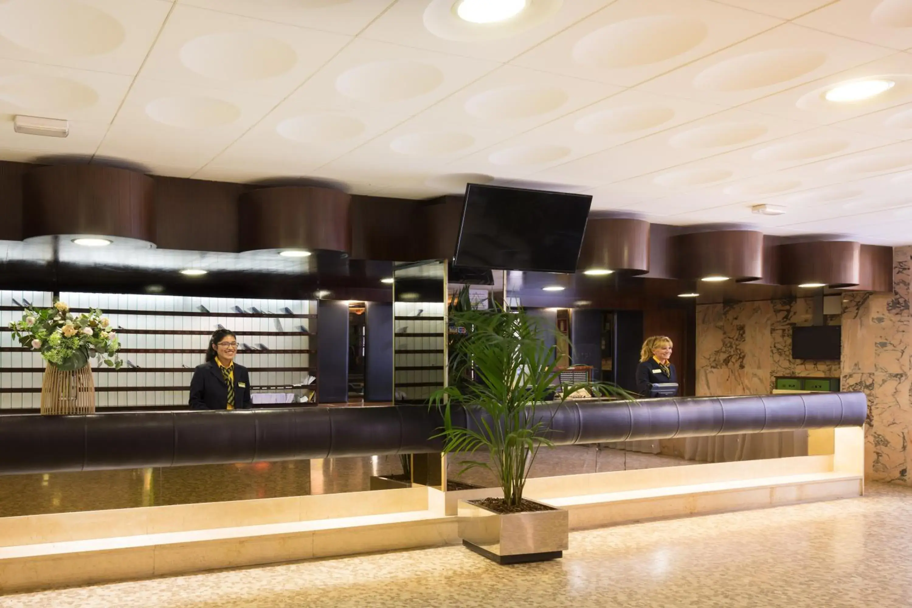 Lobby or reception in htop Molinos Park #htopEnjoy Lobby or reception in htop Molinos Park #htopEnjoy