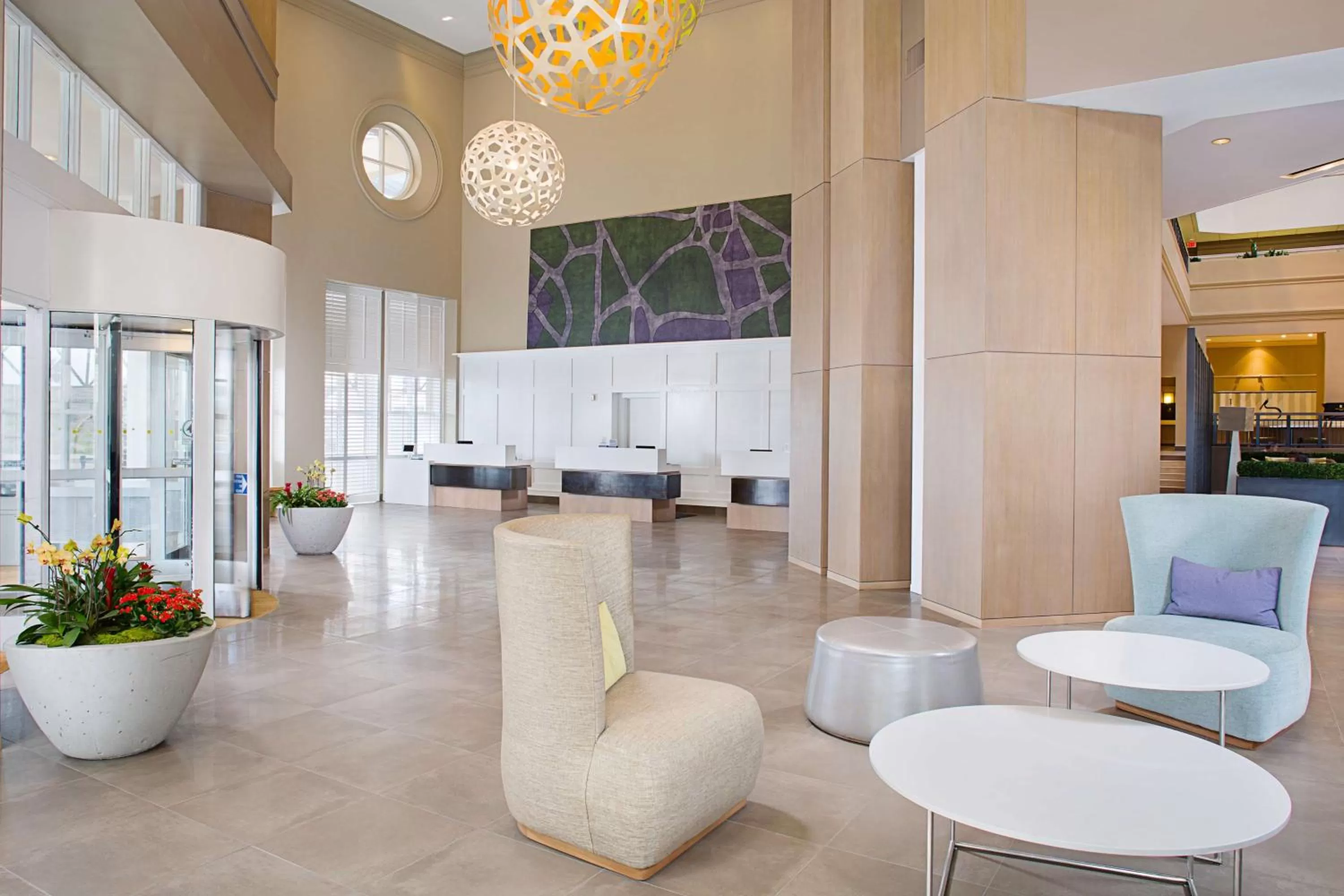 Lobby or reception in Embassy Suites by Hilton San Diego Bay Downtown