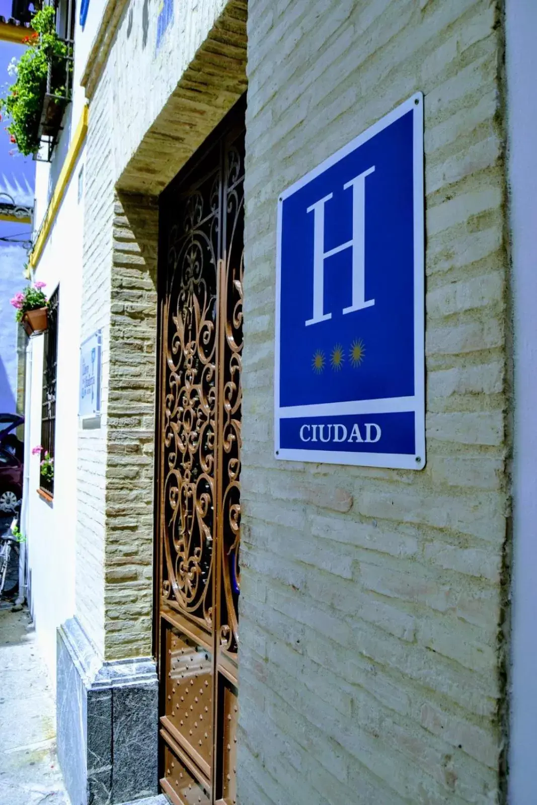 Property building in La Llave de la Judería Hotel Boutique