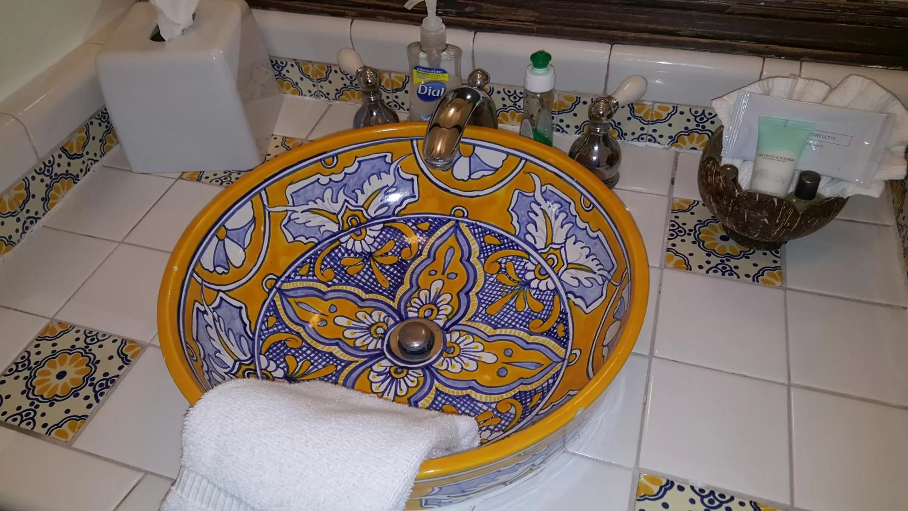 Bathroom, Lobby/Reception in The Caribbean Court Boutique Hotel