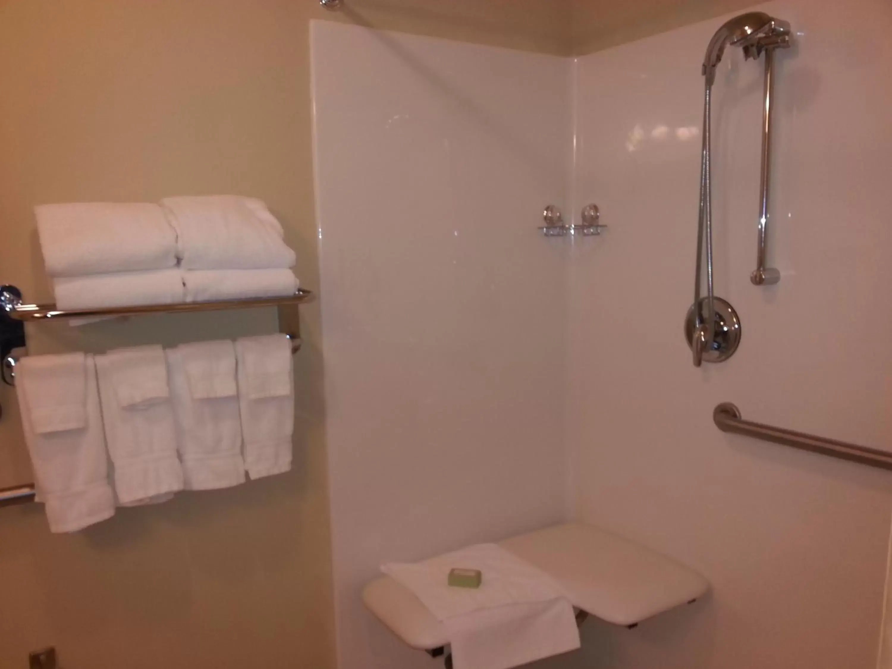 Bathroom in Cobblestone Inn & Suites - Bloomfield