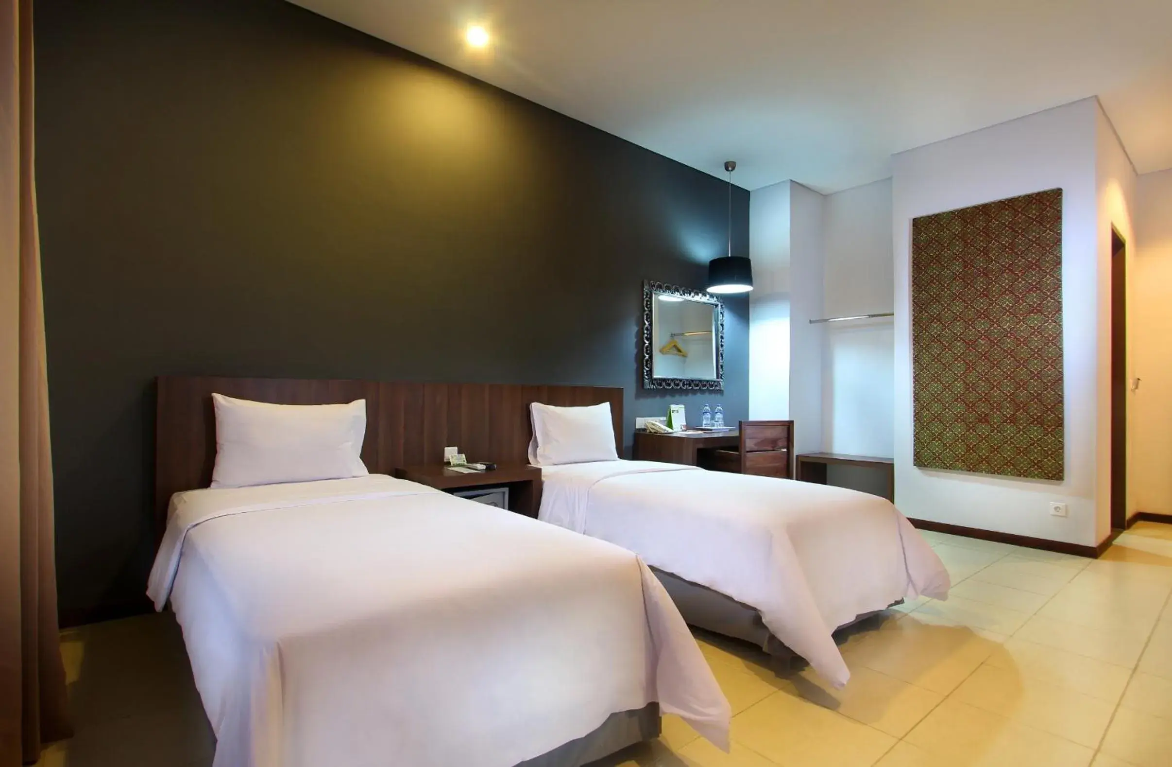 Deluxe Double or Twin Room in Praja Hotel