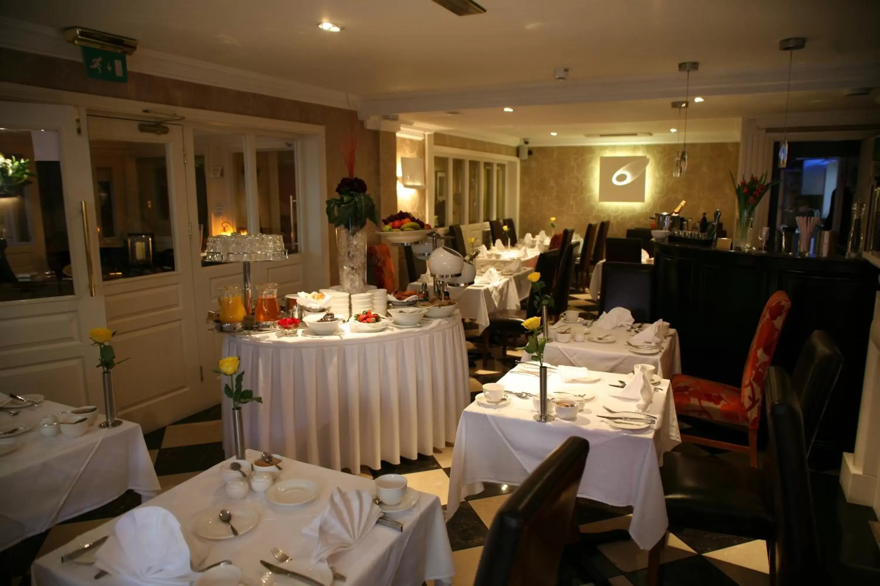 Restaurant/Places to Eat in The Fairview Boutique Hotel