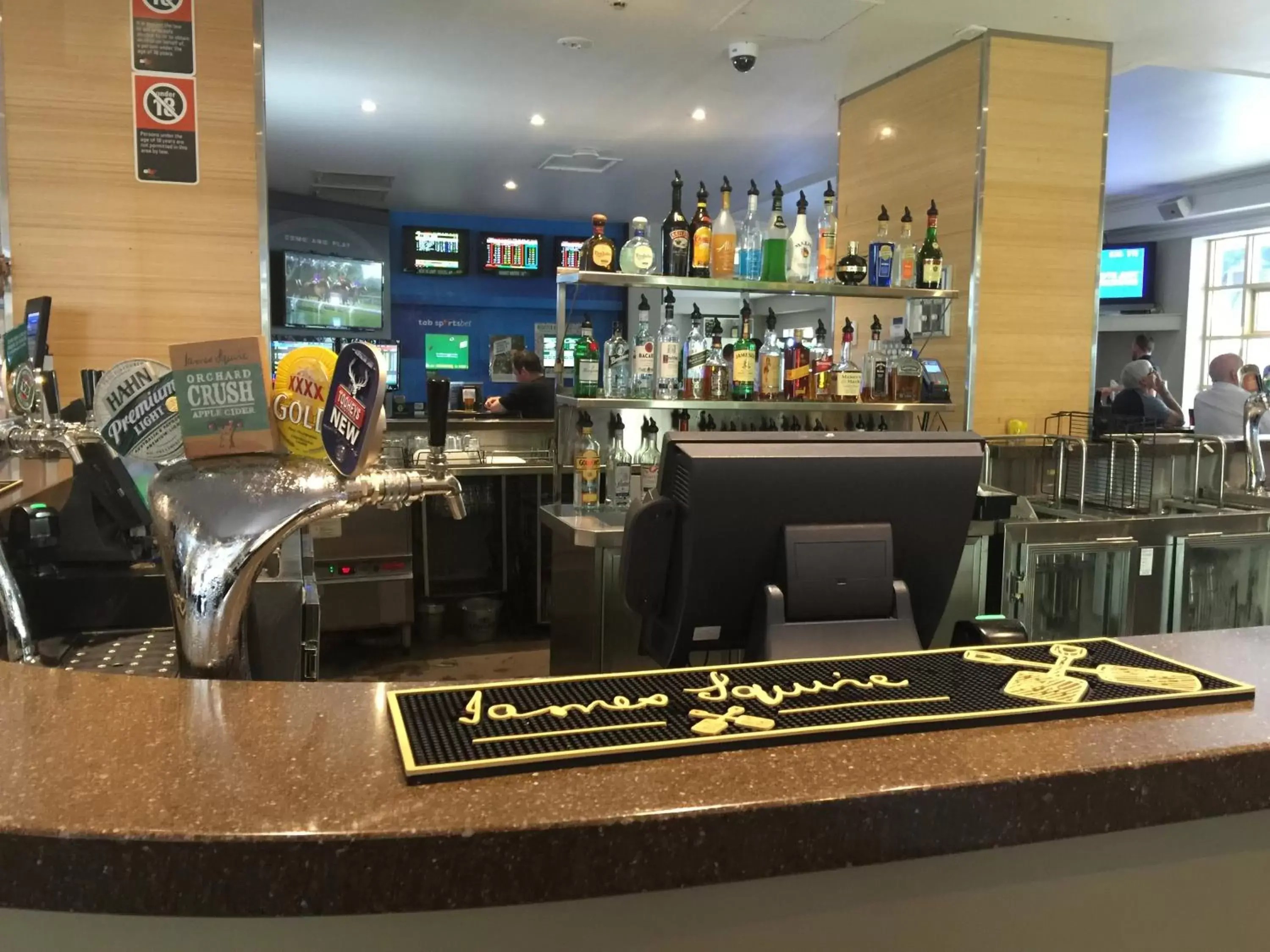 Lounge or bar, Restaurant/Places to Eat in Port Macquarie Hotel