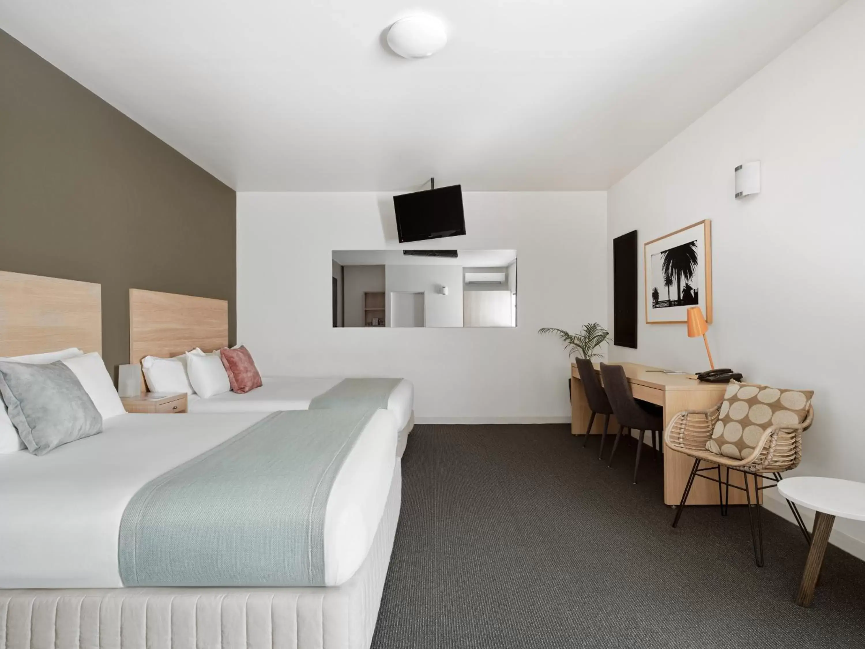 Bedroom in Saint Kilda Beach Hotel - formerly Rydges St Kilda