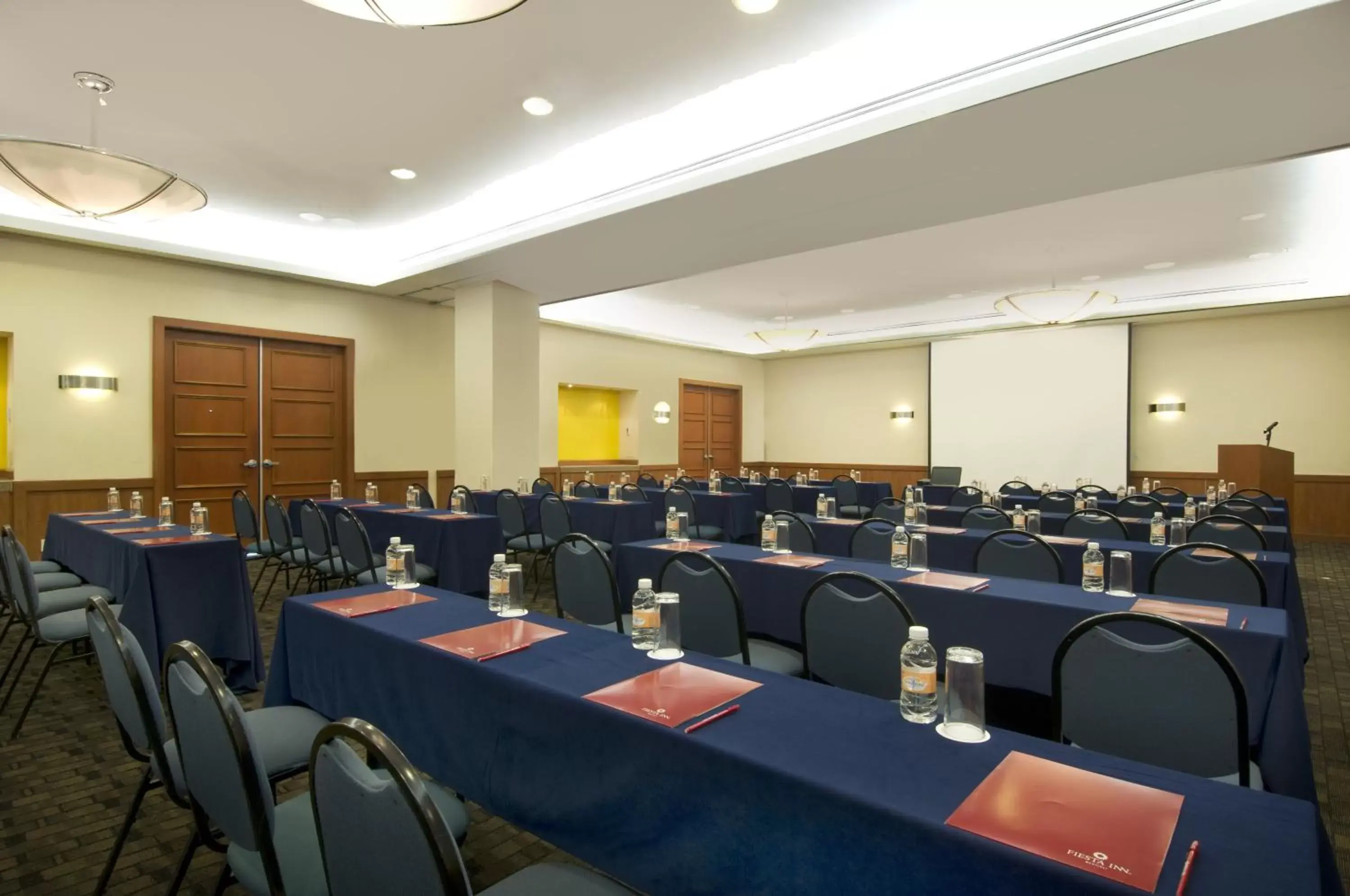 Meeting/conference room in Fiesta Inn Mexicali