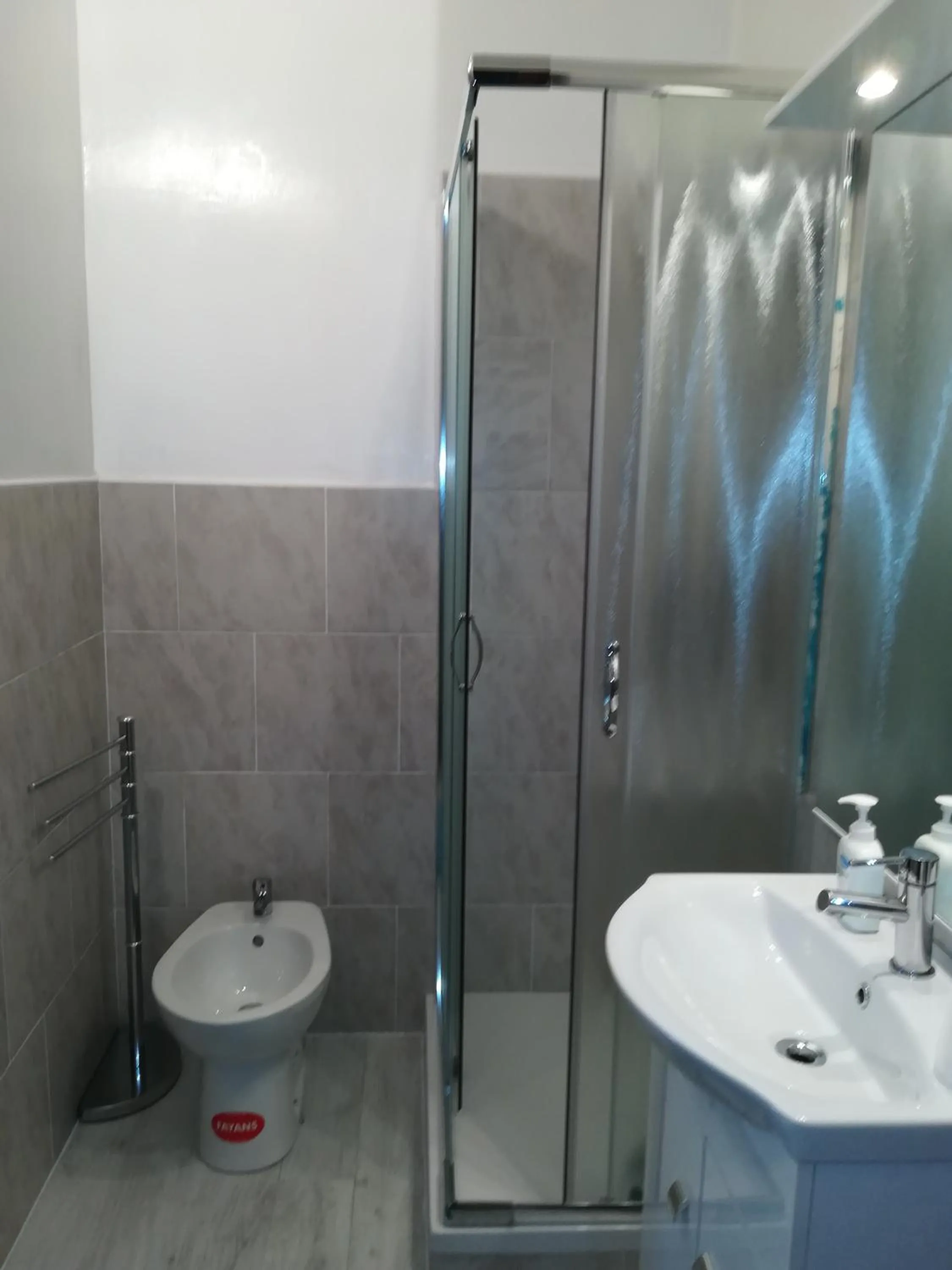 Bathroom in Megaride Guest House