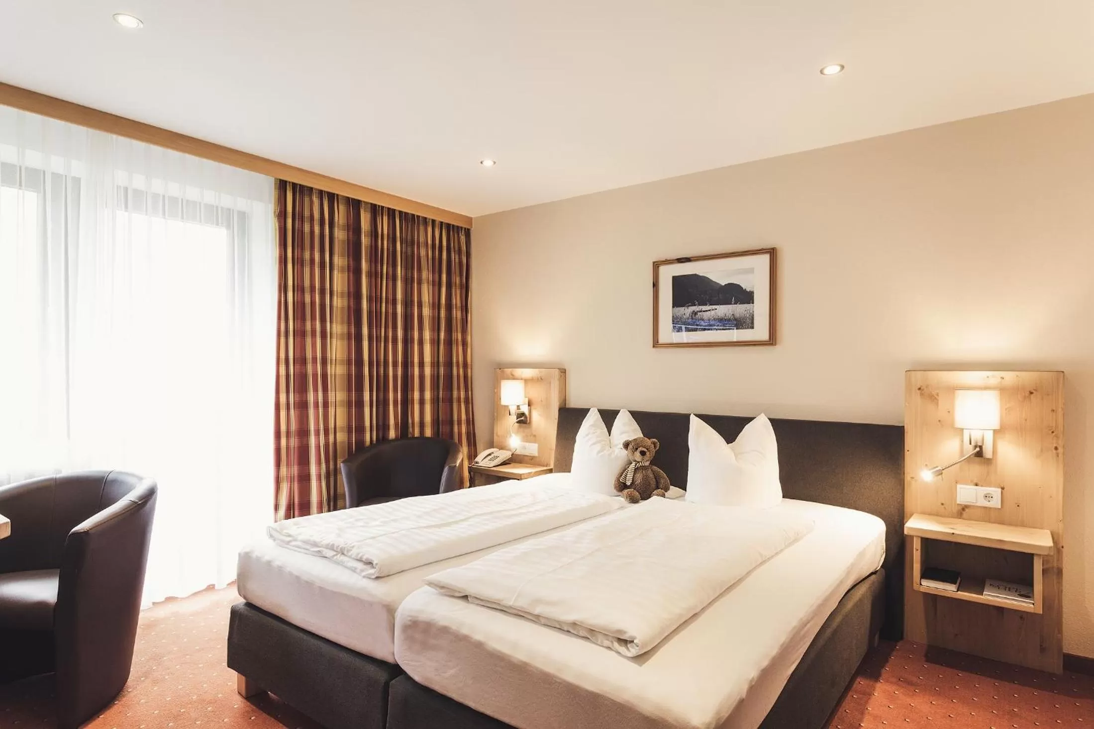 Photo of the whole room, Bed in Hotel Johanna mitten im Ötztal