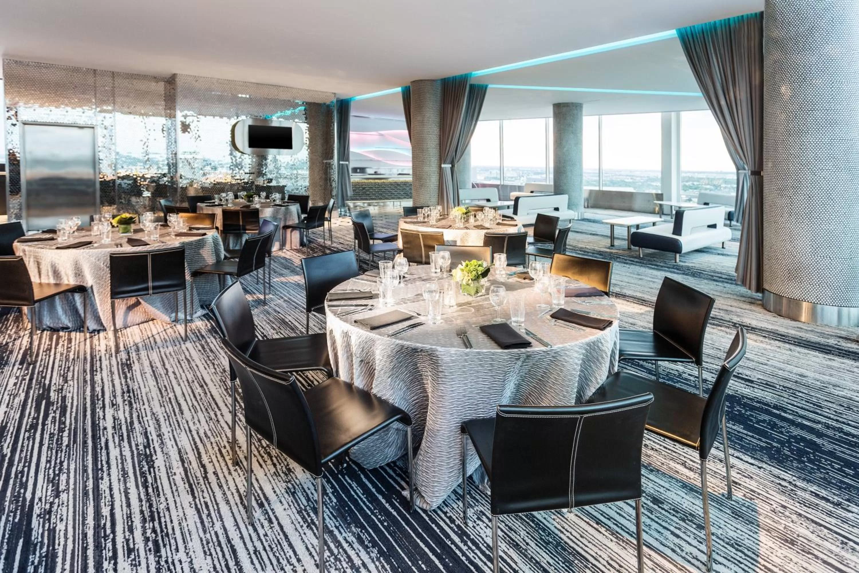 Meeting/conference room in W Dallas