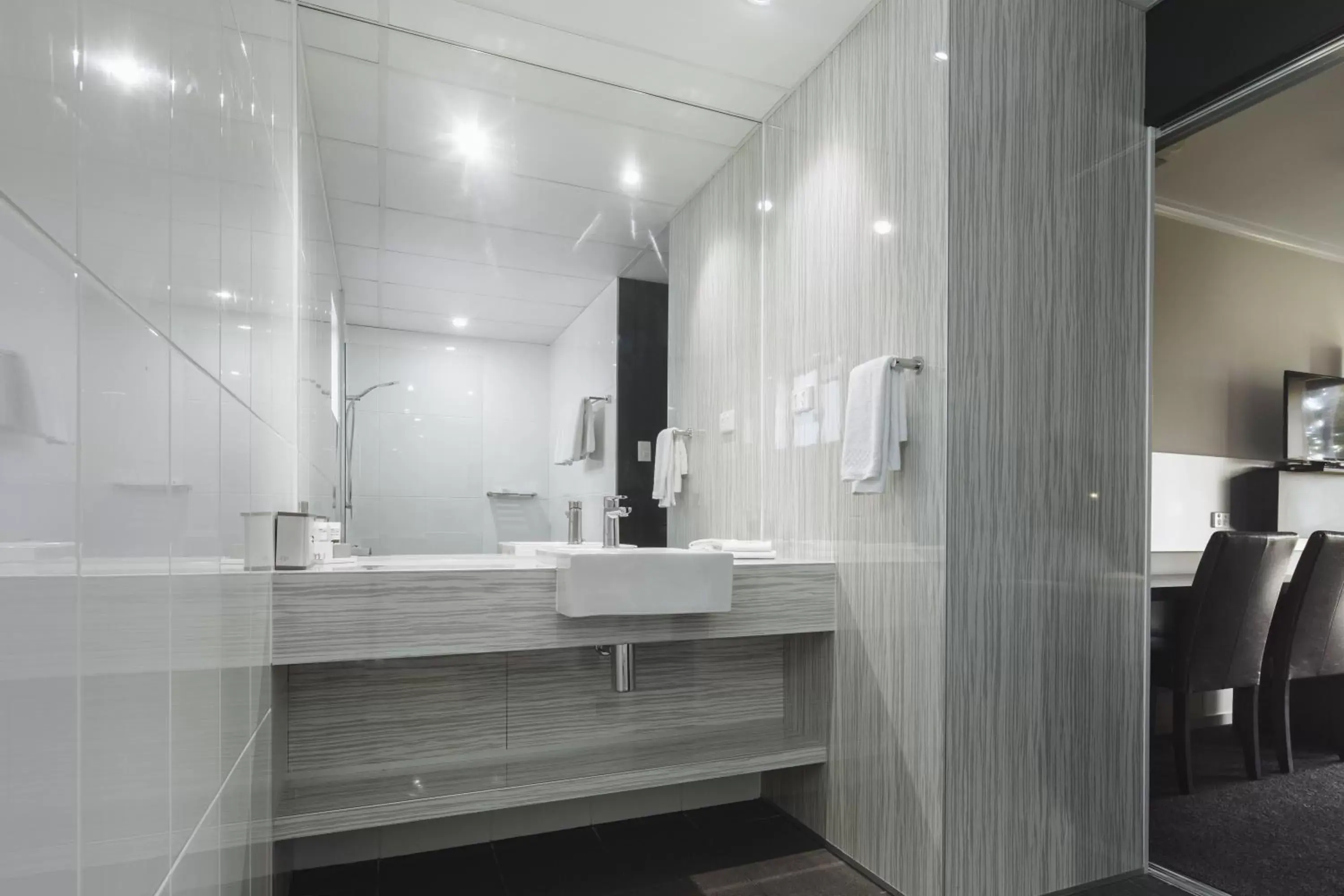 Bathroom in Mercure Townsville