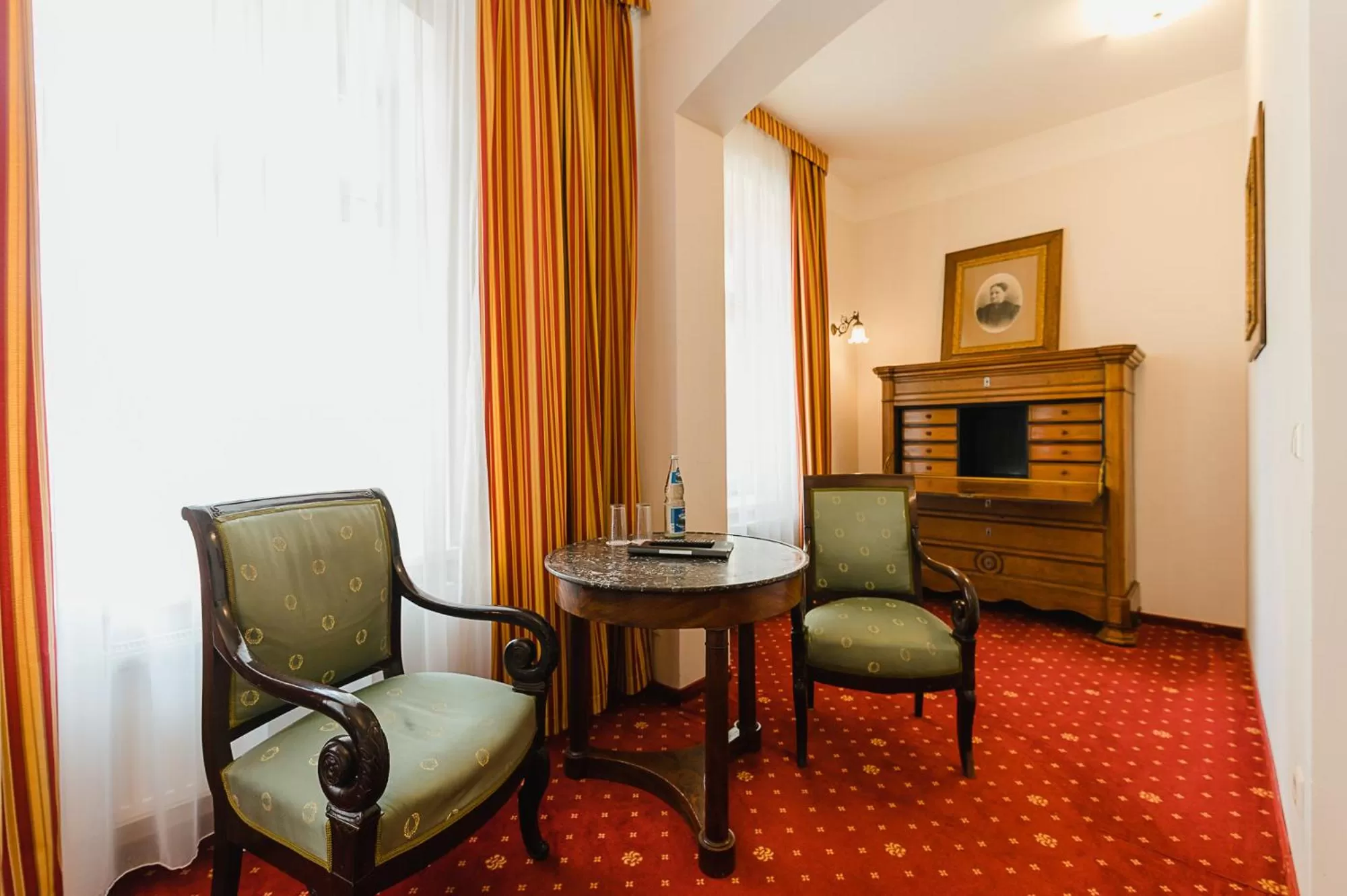 Seating area in Hotel Alt Görlitz