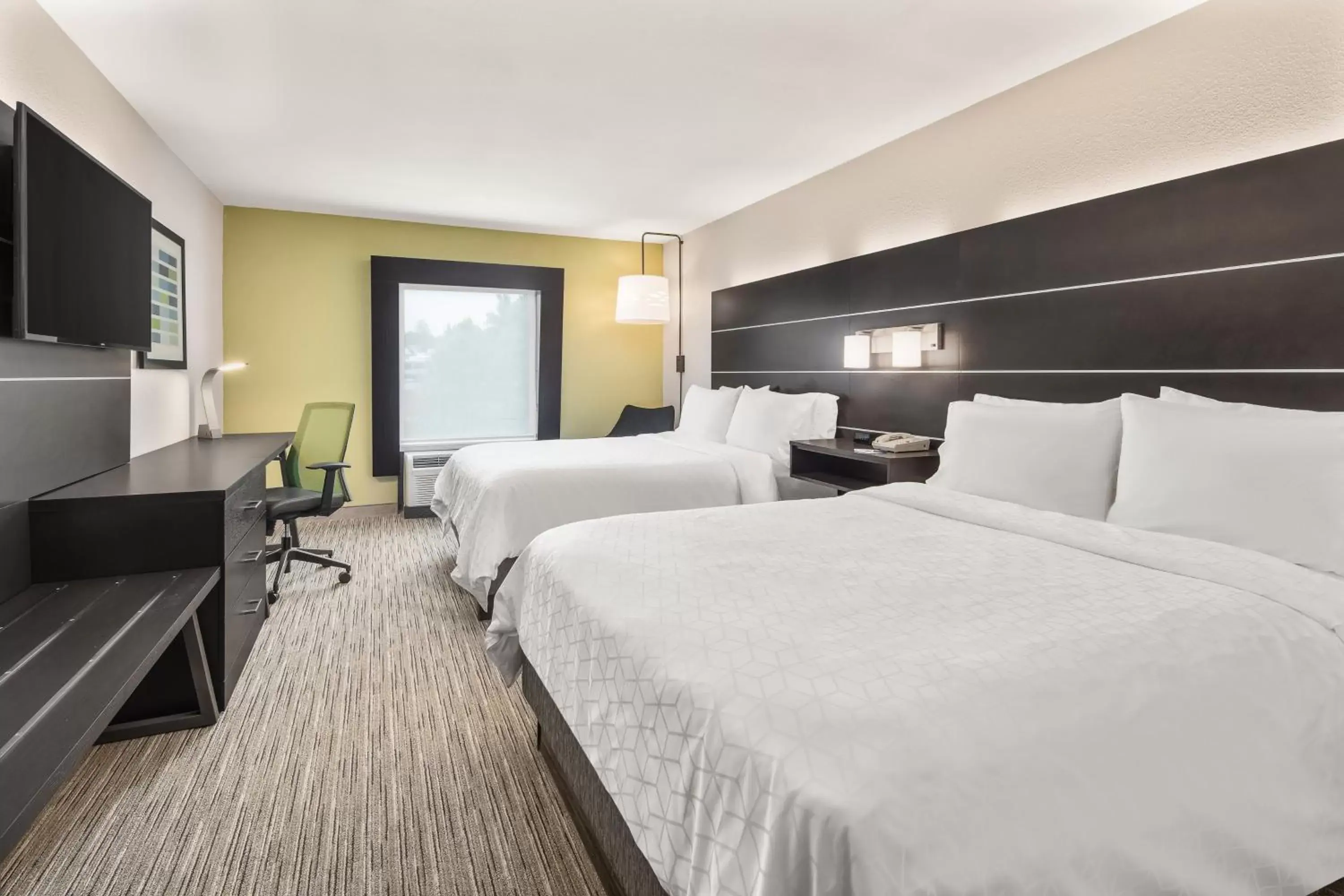 Photo of the whole room, Bed in Holiday Inn Express Hotels & Suites Greenville-Spartanburg/Duncan, an IHG Hotel