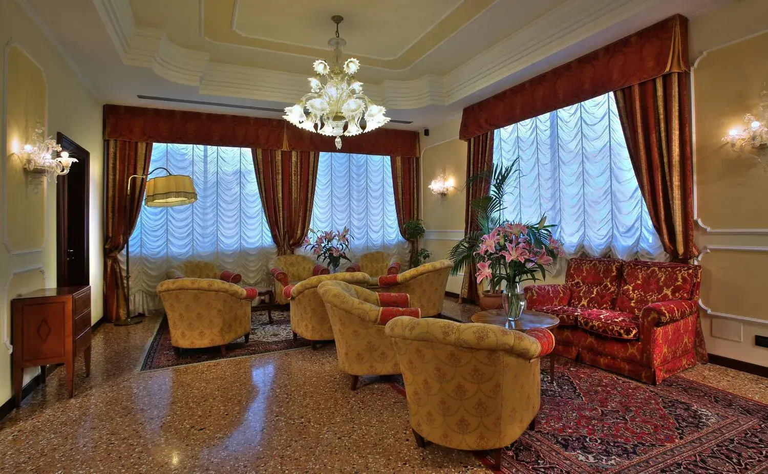 Seating Area in Hotel Terme Salus