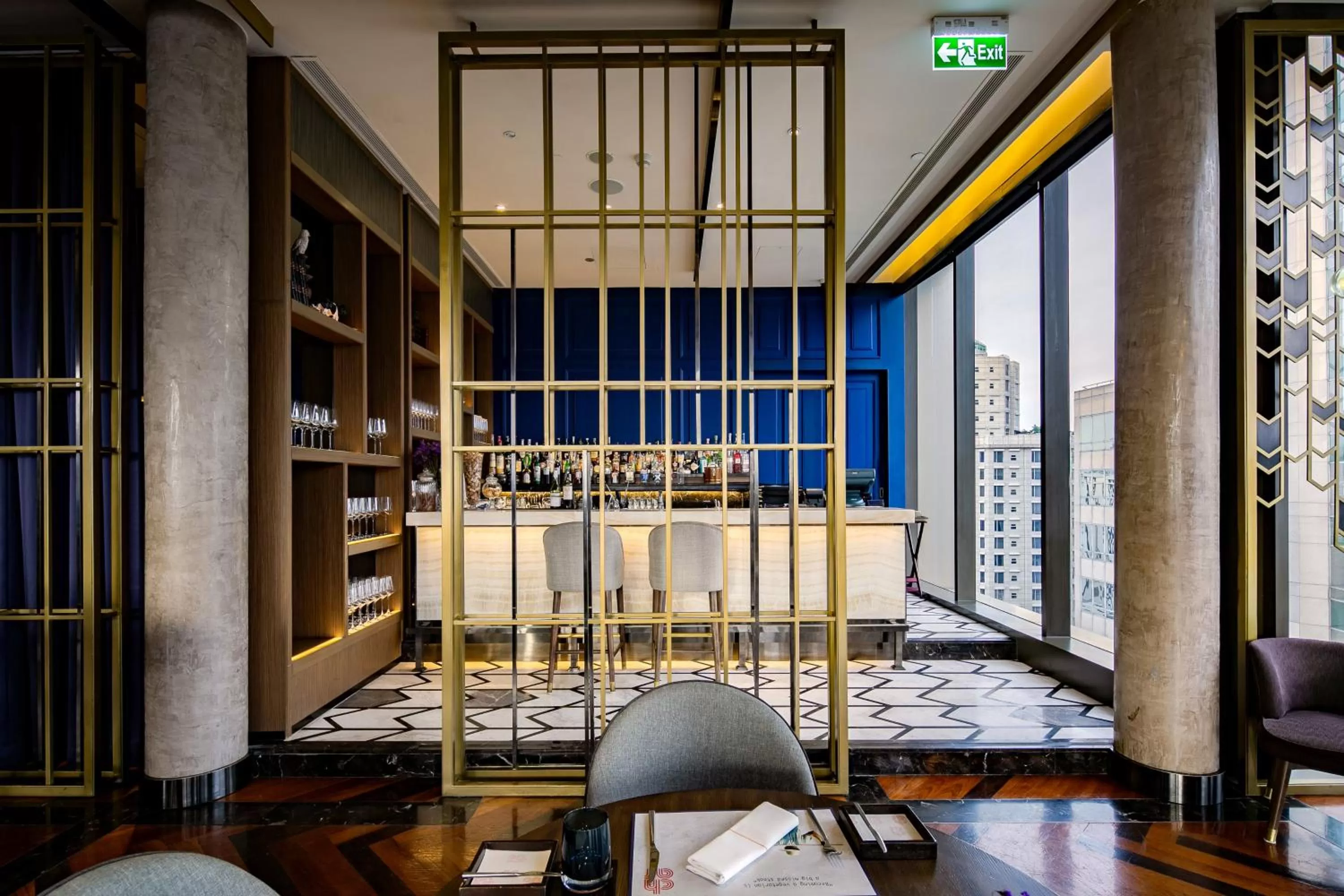 Restaurant/places to eat in Hotel Indigo Bangkok Wireless Road by IHG