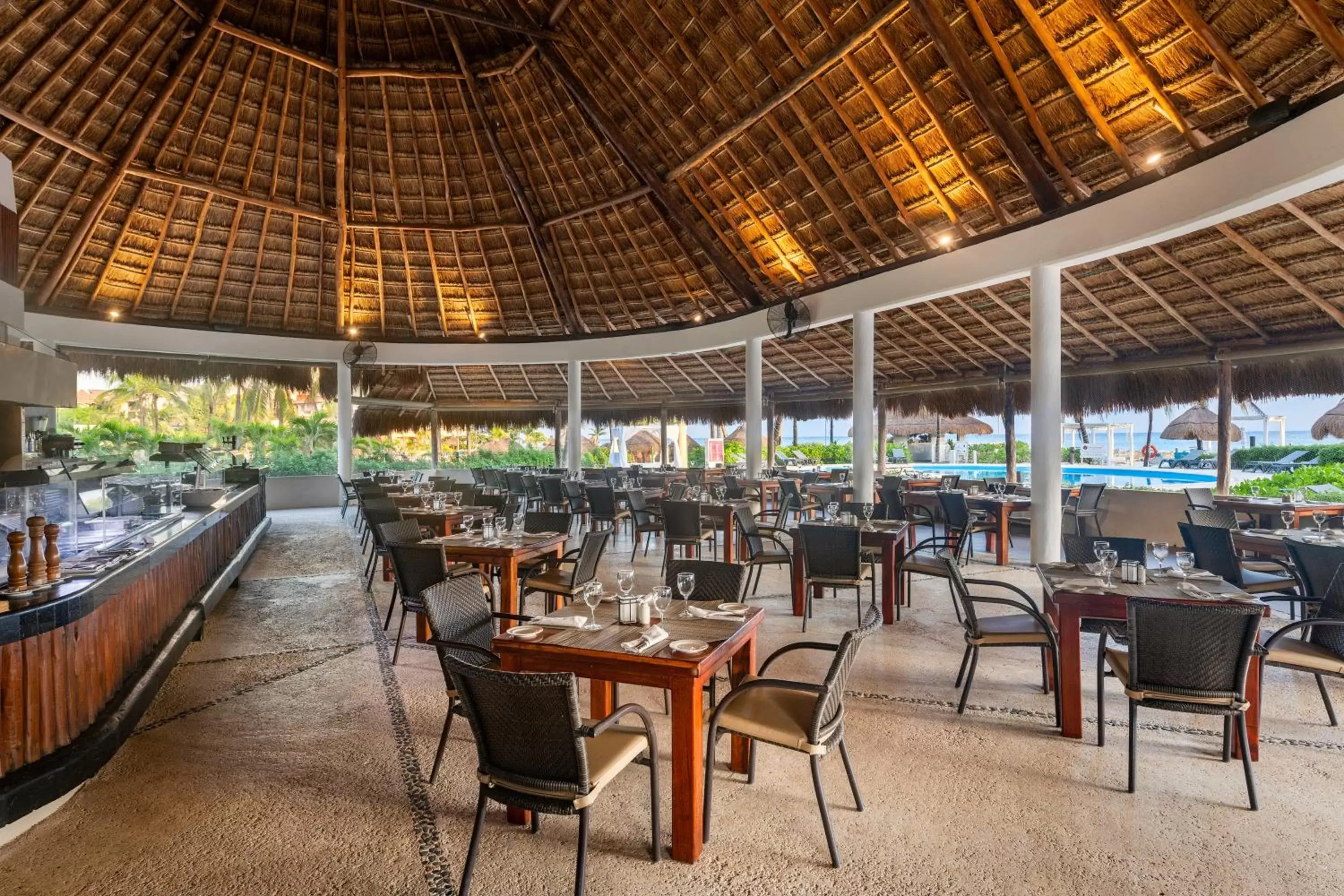 Restaurant/Places to Eat in Catalonia Riviera Maya Resort & Spa- All Inclusive