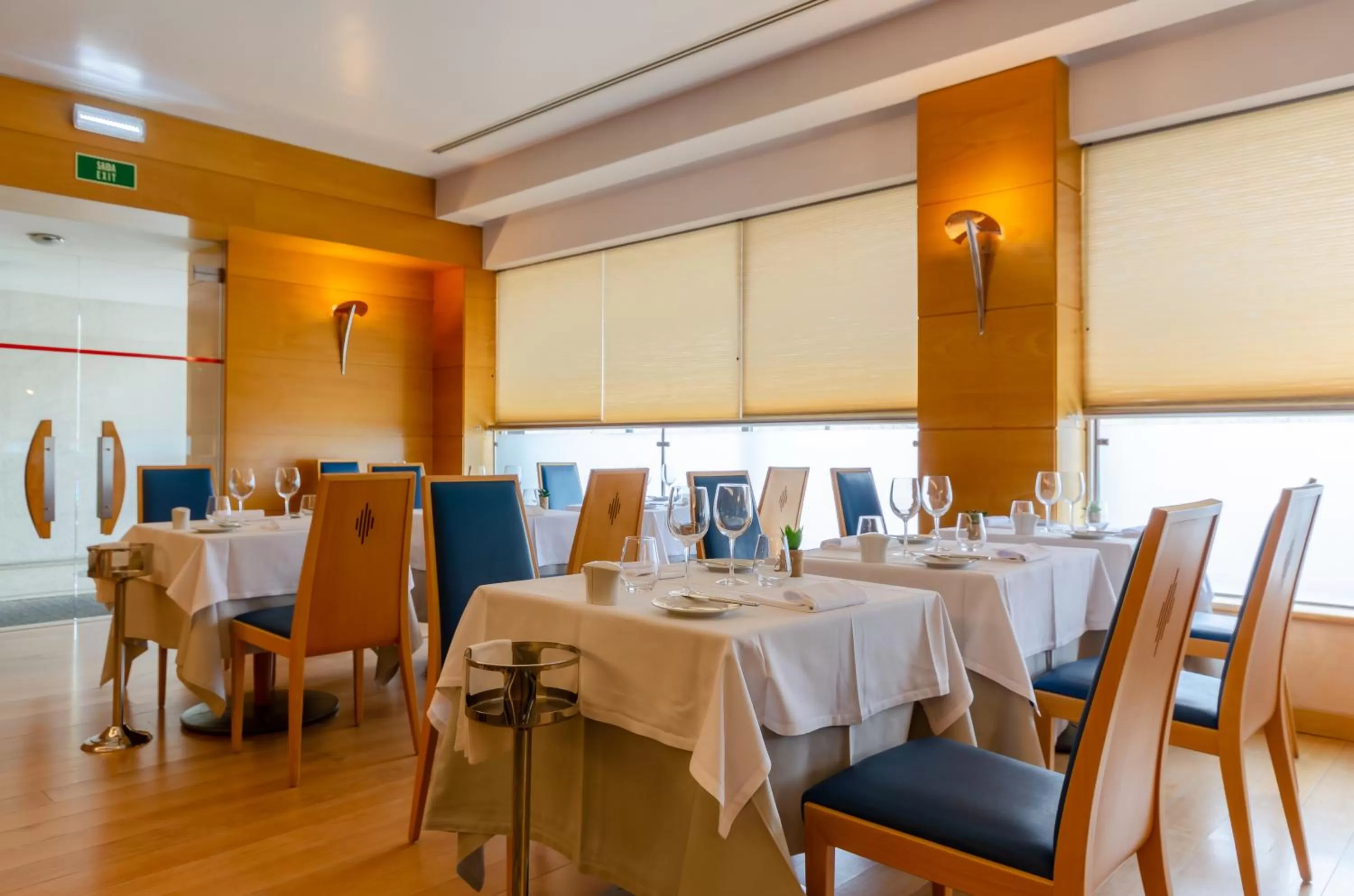 Restaurant/places to eat in Hotel Roma